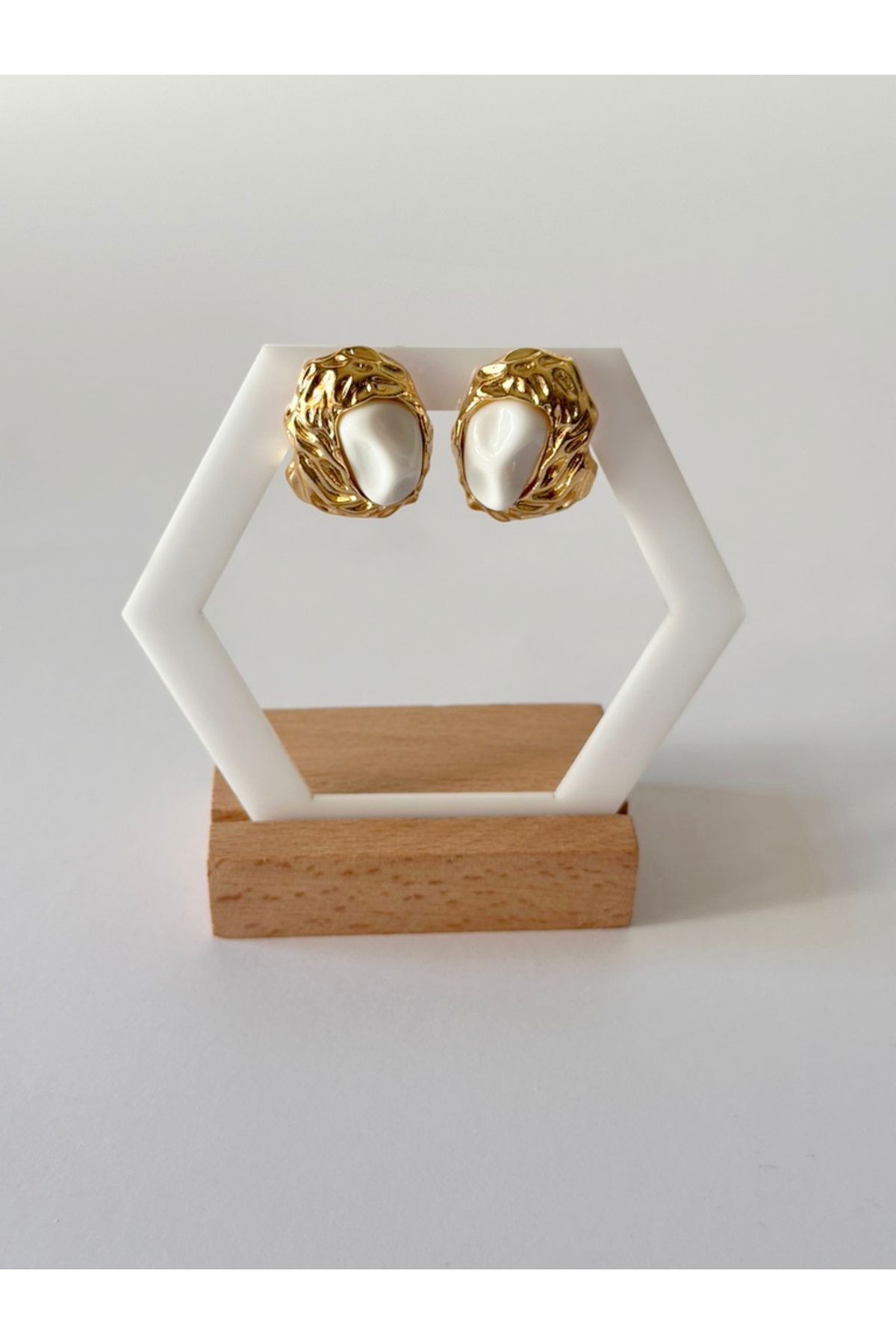 Renkli Taşlı Metal Gold Küpe