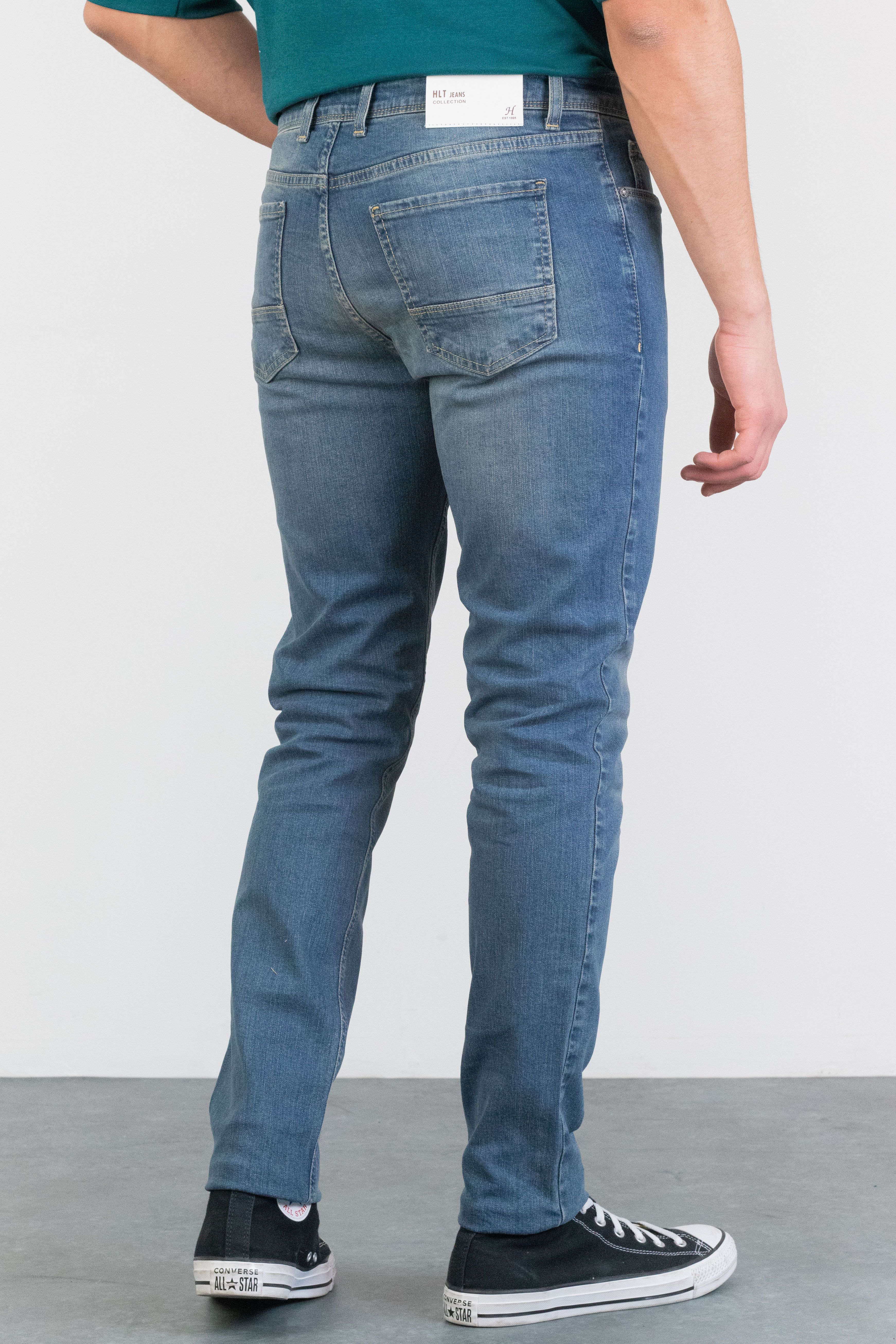 Açık Mavi Taşlamalı Slim Fit Jean HLTHE001943A