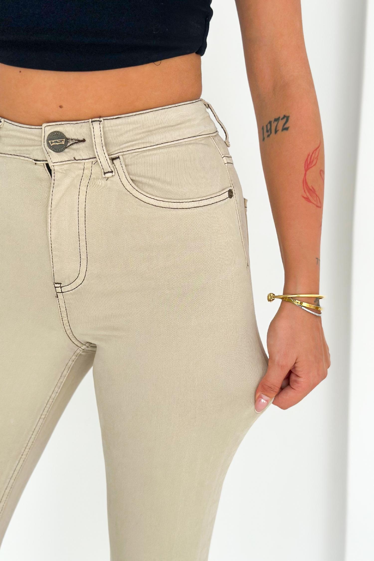 Kadın Fil Dişi Süper Skinny Fit Koyu İplik Detaylı Esnek Likralı Yüksek Bel Jean Kot Pan JENNİE-2010