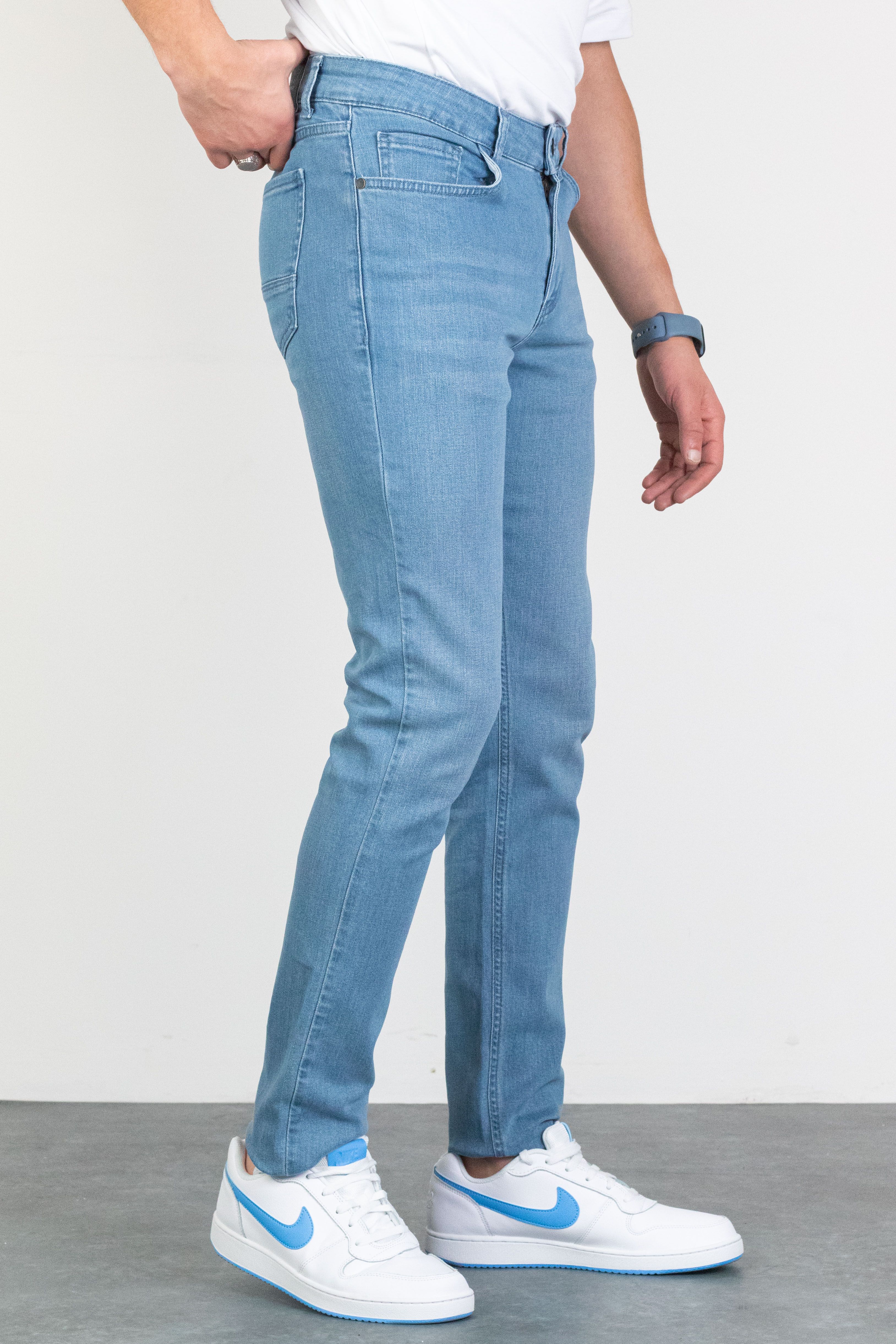 Mavi Slim Fit Taşlamalı Jean HLTHE001941