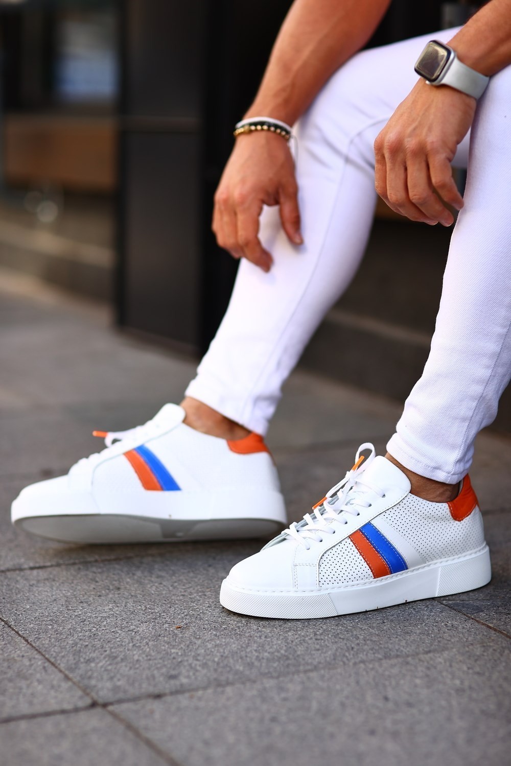 Beyaz Turuncu-Mavi Desenli Hakiki Deri Sneakers Ayakkabı