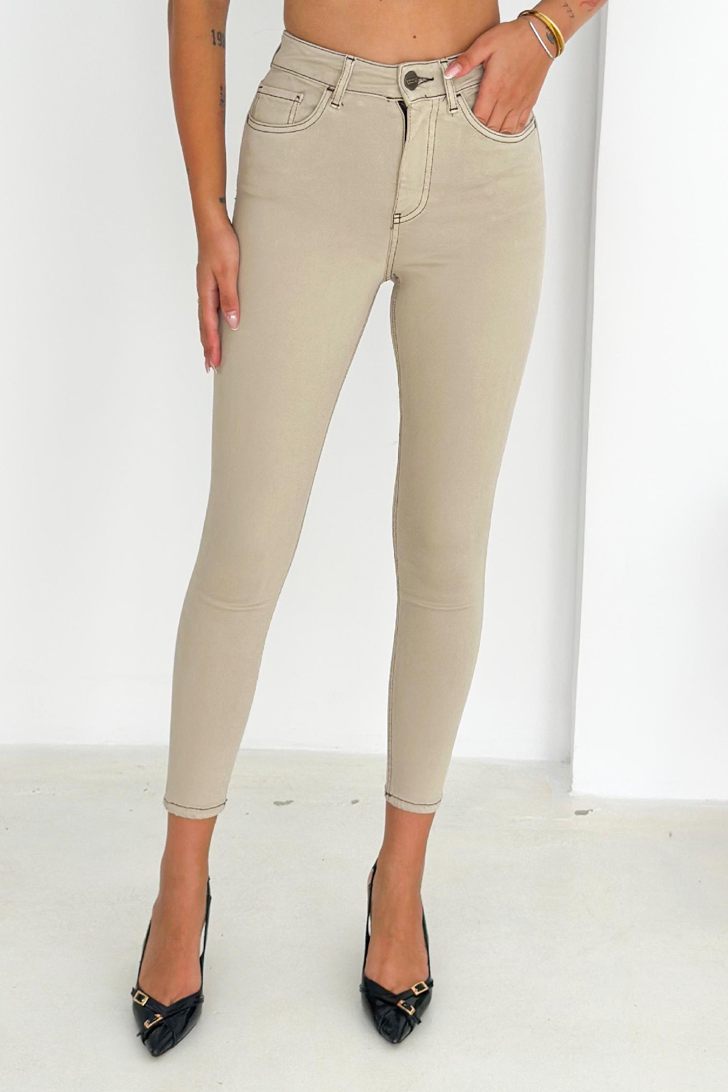 Kadın Fil Dişi Süper Skinny Fit Koyu İplik Detaylı Esnek Likralı Yüksek Bel Jean Kot Pan JENNİE-2010