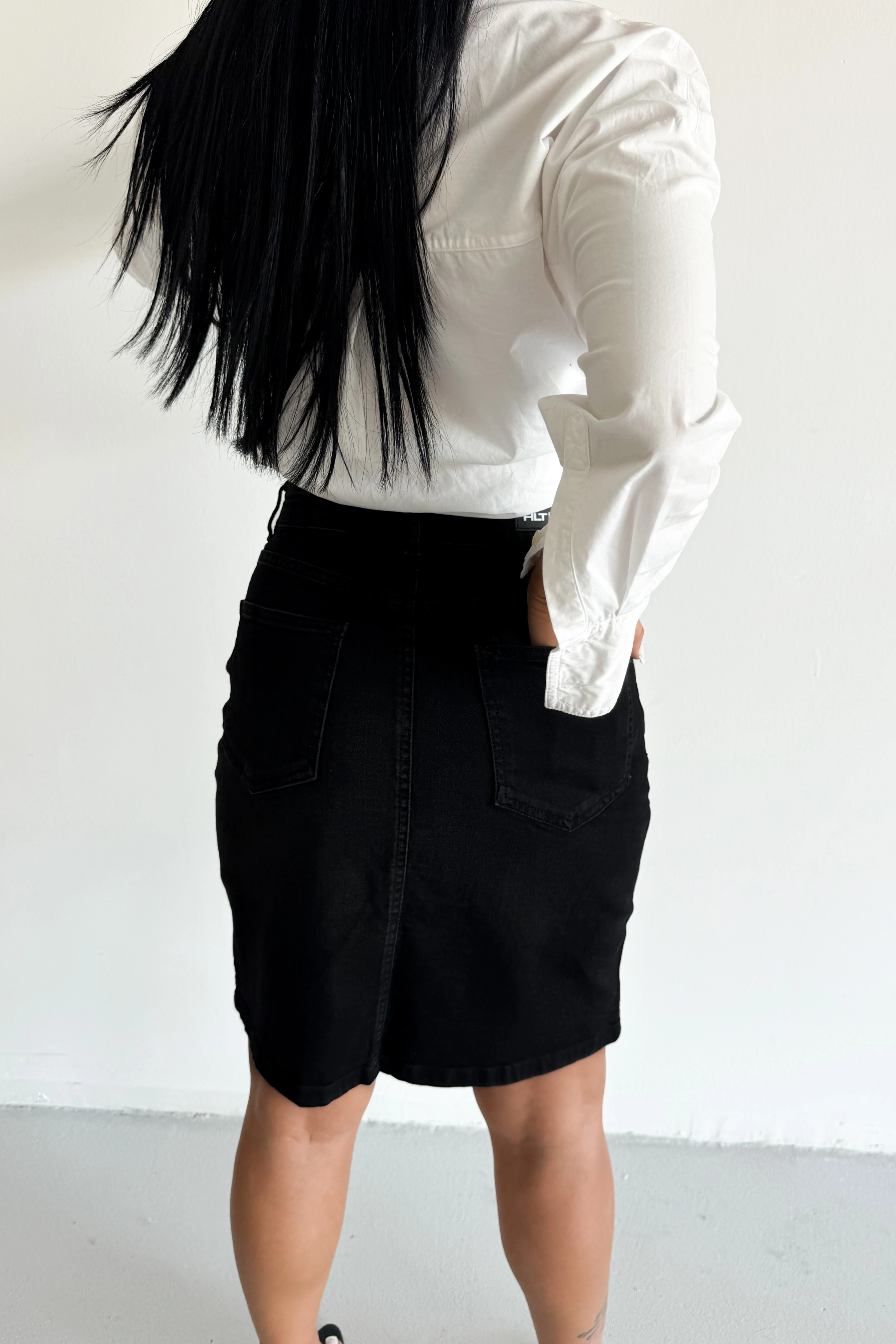 Siyah Kadın Regular Fit Yüksek Bel Orta Boy Denim Kot Etek ALİCE-4009