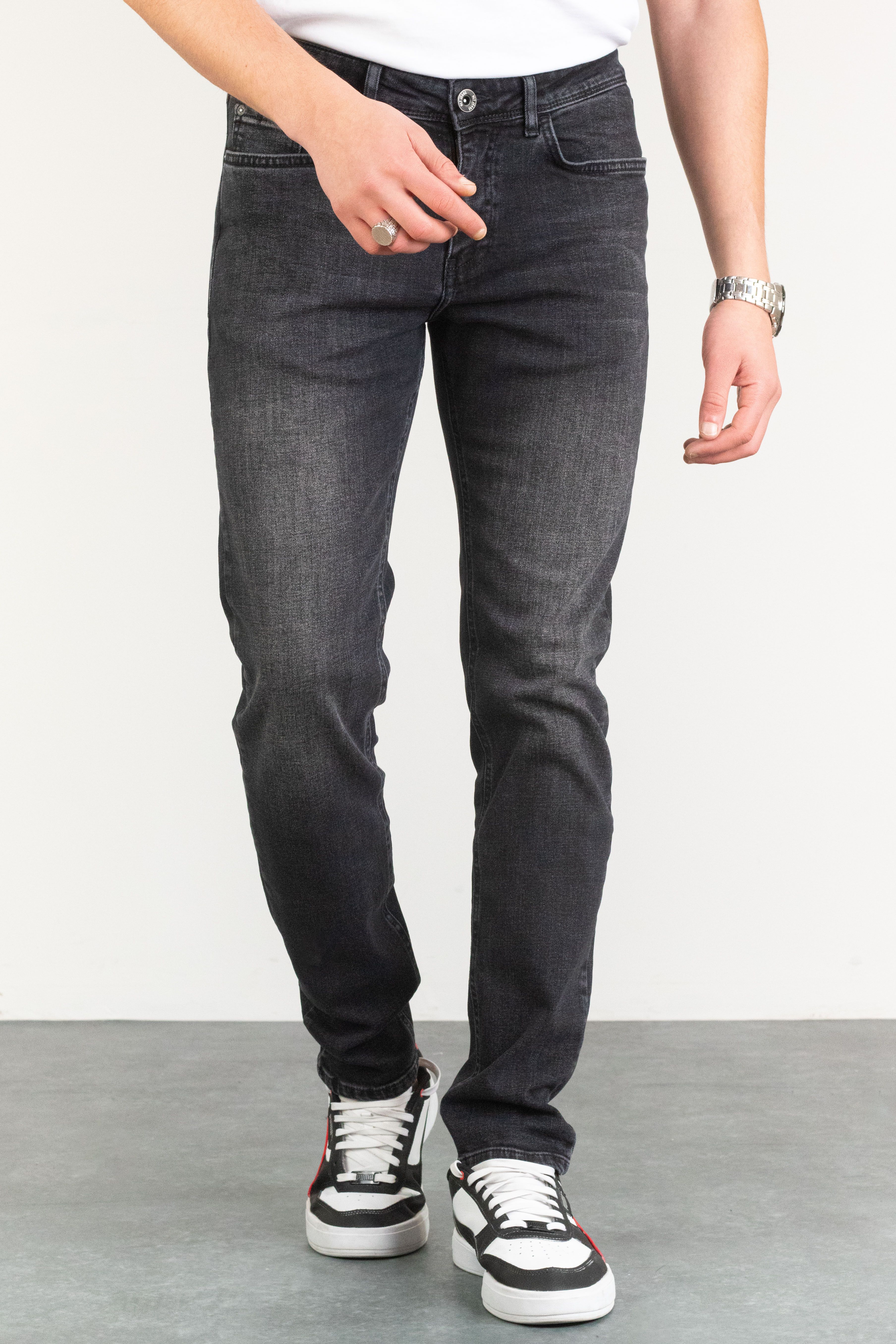 Antrasit Taşlamalı Slim Fit Jeans HLTHE001971