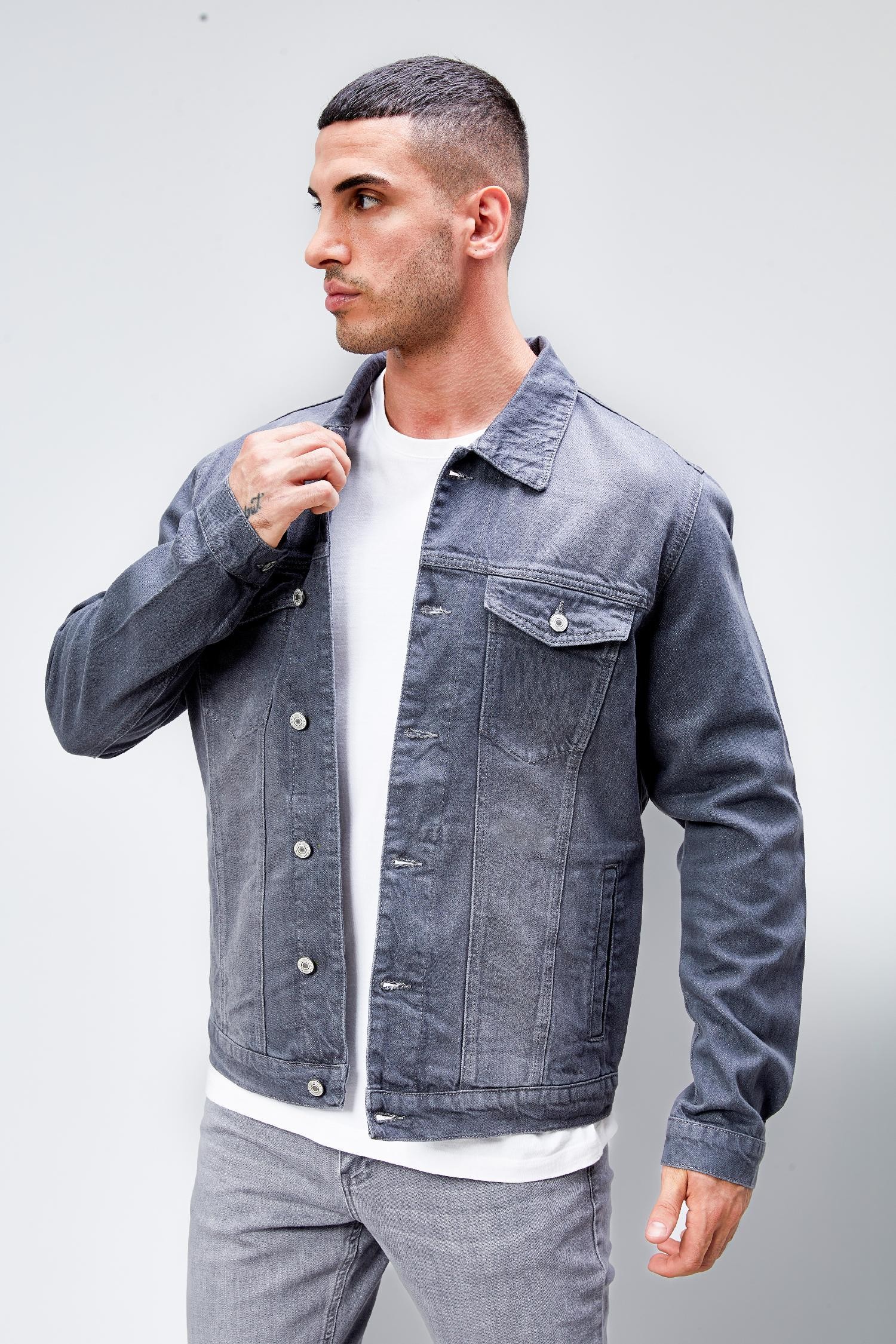 Erkek Gri Jean Denim Standart Kalıp %100 Pamuk Cepli Düğmeli Kot Ceket HLTHE042153