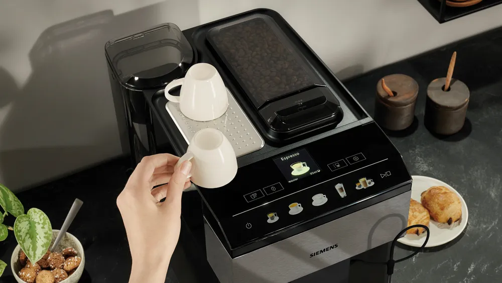 Tam Otomatik Kahve Makinesi EQ500 TP517R03