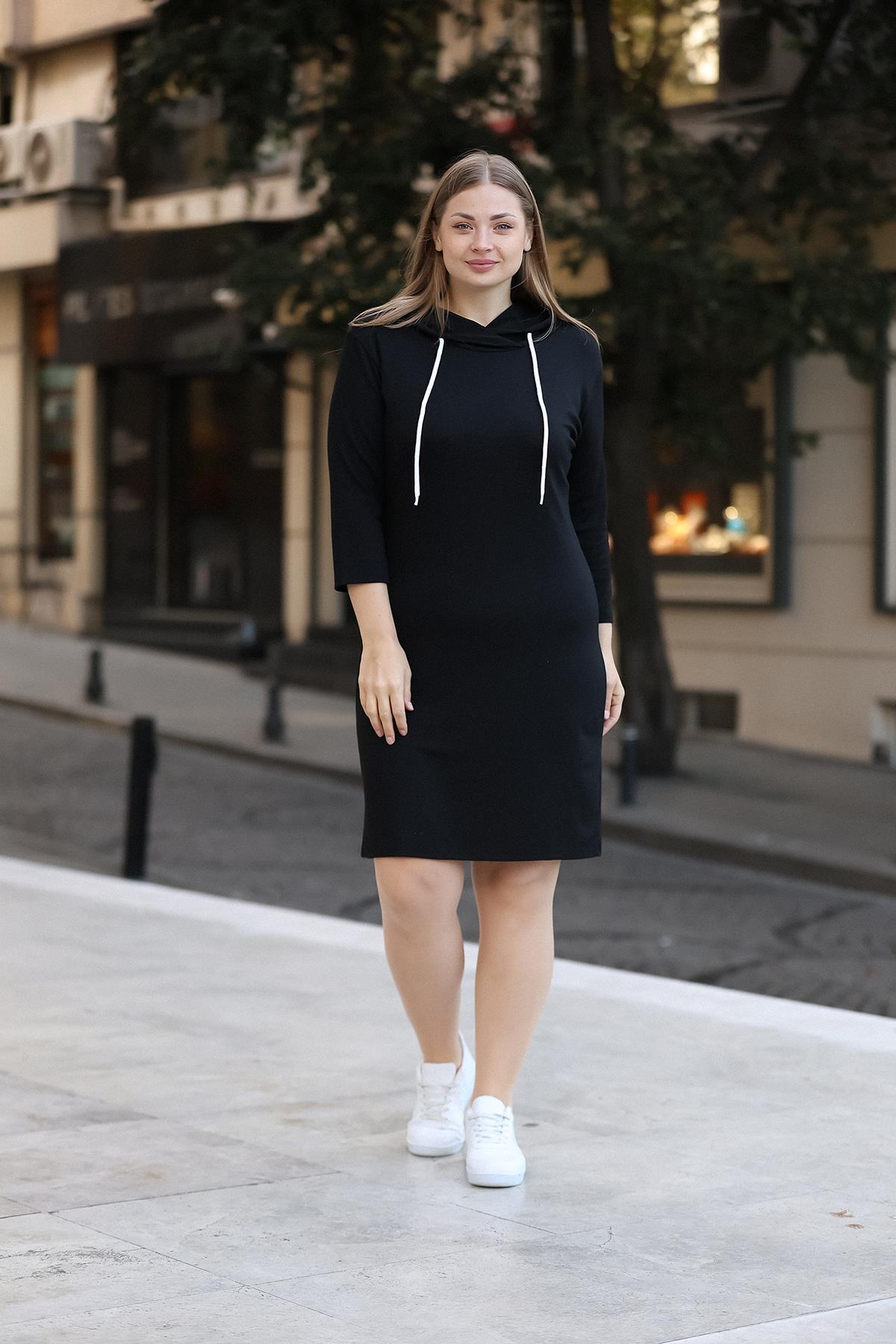 Kapşonlu Büyük Beden Siyah Elbise