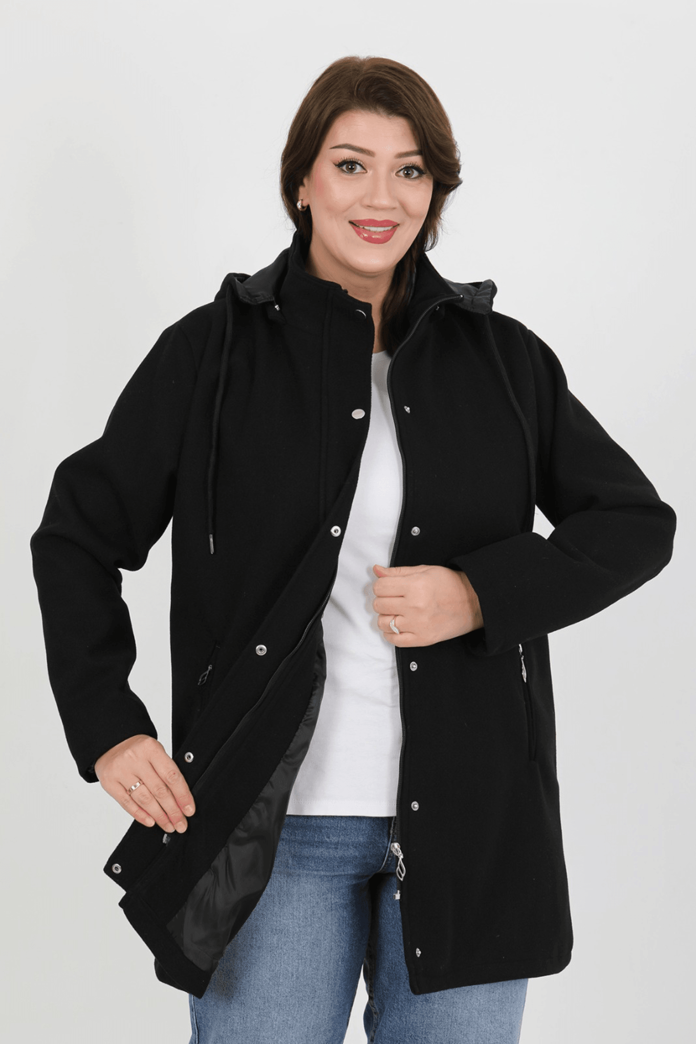 Büyük Beden Kısa Kaşe Mont - Siyah