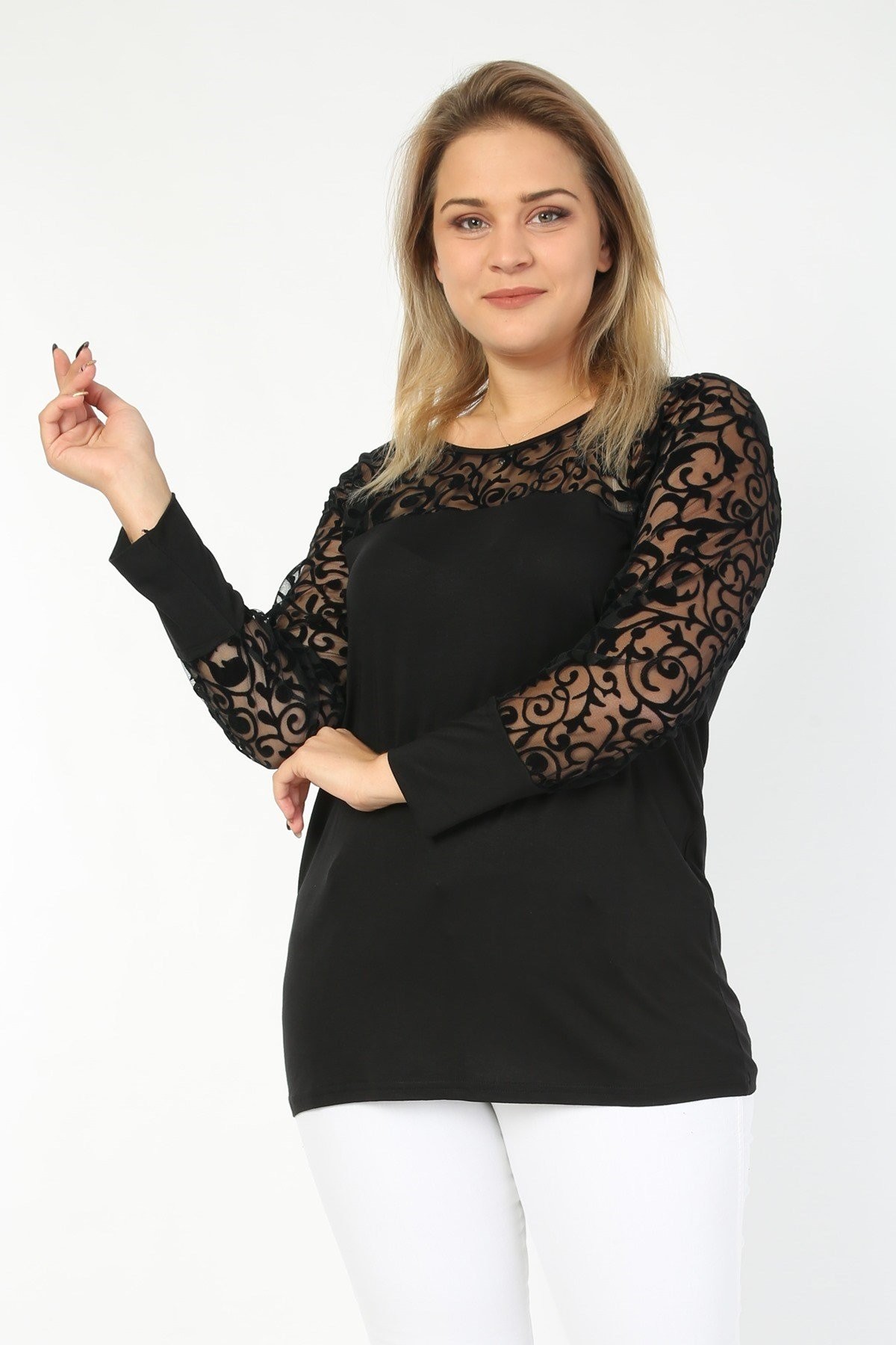 Osmanlı Dantel Büyük Beden Siyah Bluz