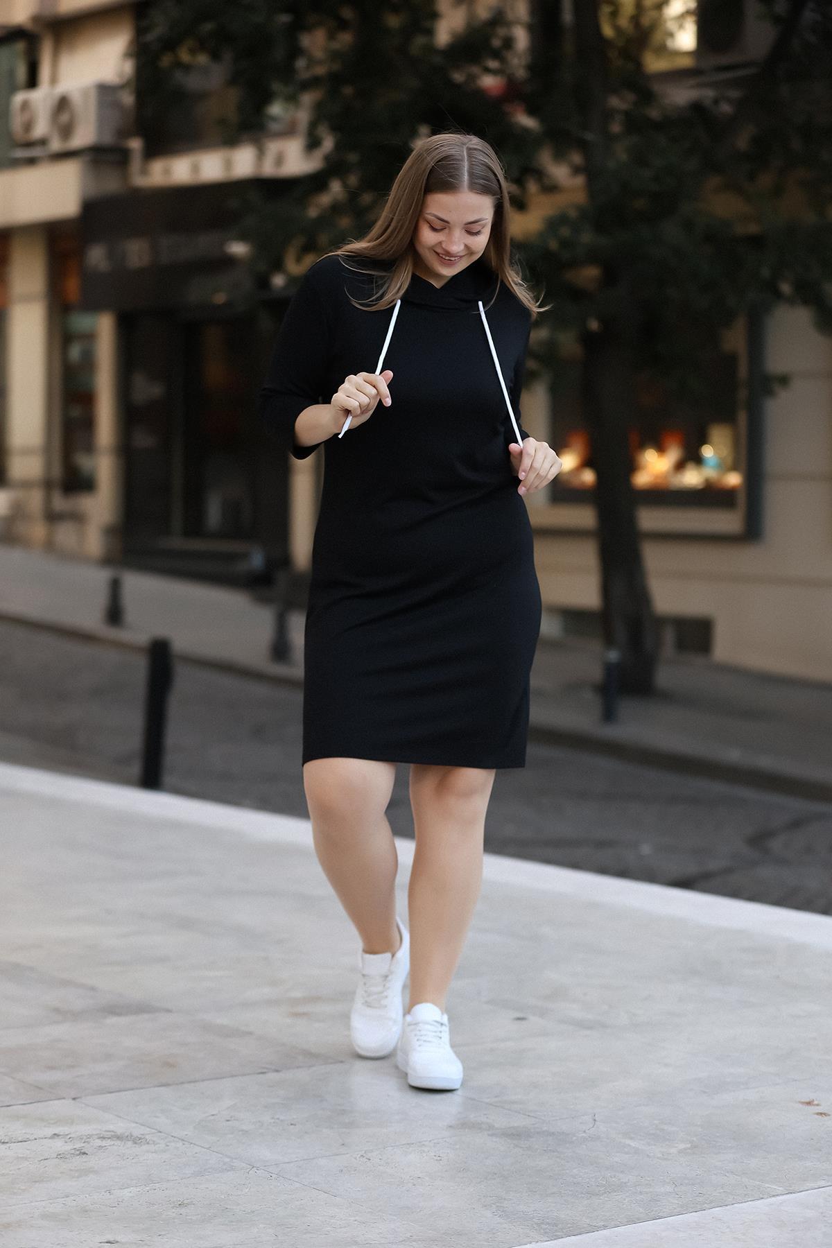 Kapşonlu Büyük Beden Siyah Elbise