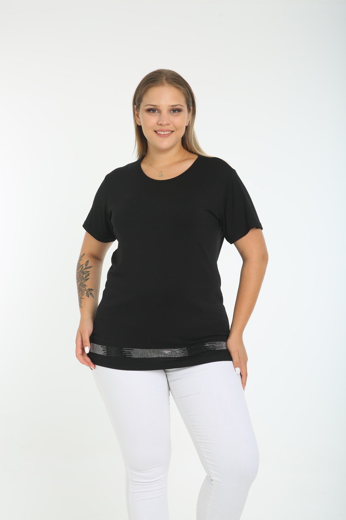 Bel Kısmı Taş Şerit Büyük Beden Siyah Tişört
