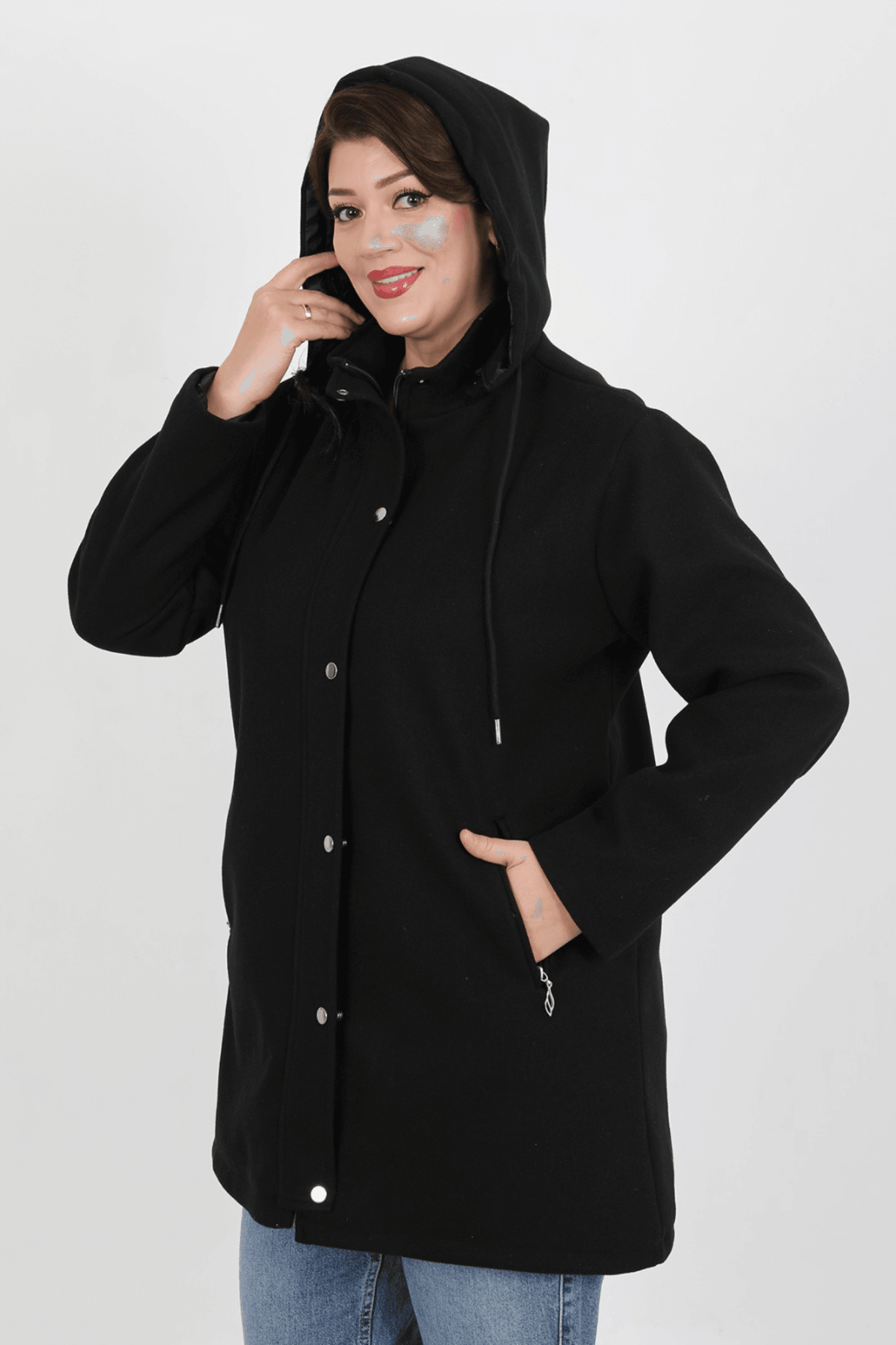 Büyük Beden Kısa Kaşe Mont