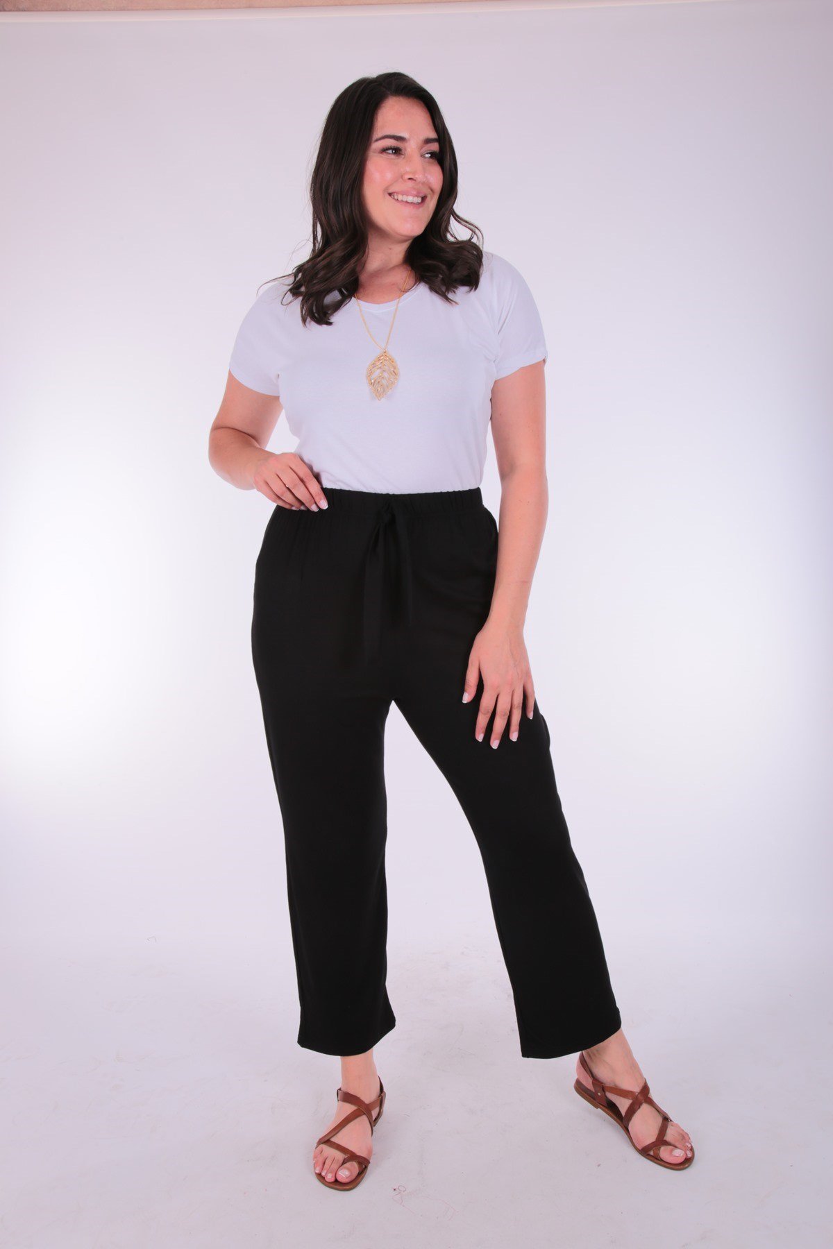 Düz Viskon Büyük Beden Siyah Pantolon