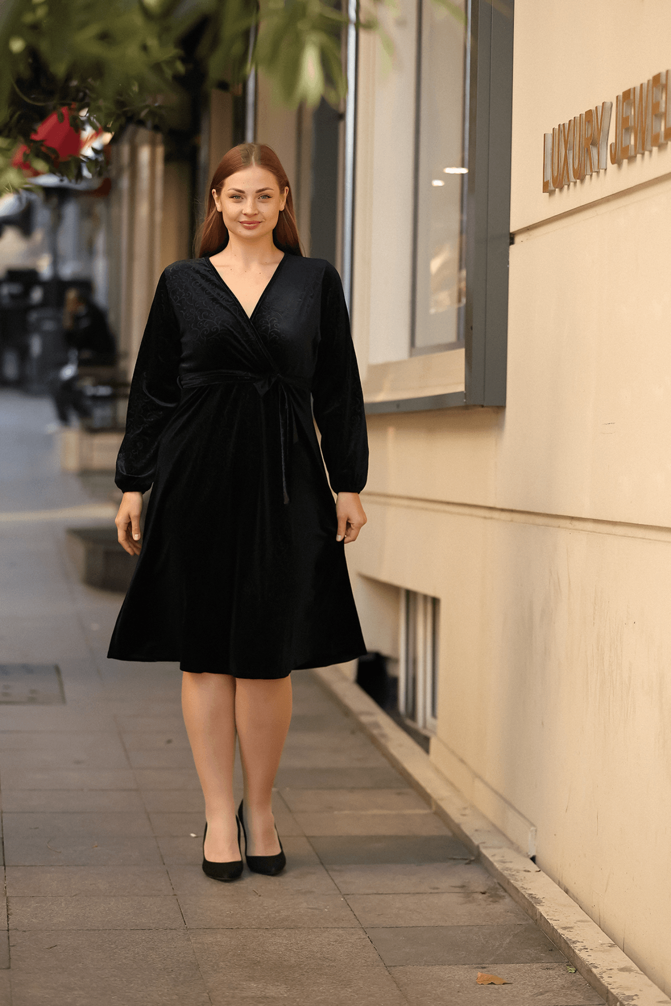 Büyük Beden Kadife Desenli Elbise