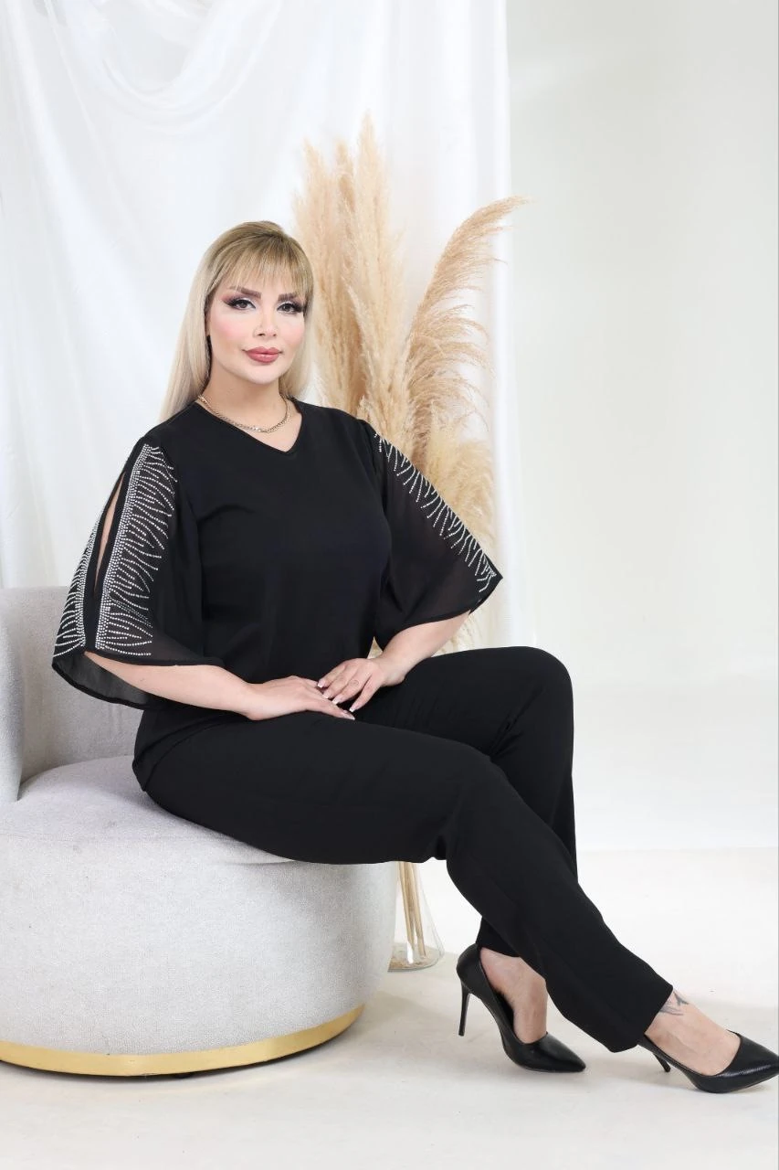 Büyük Beden Kolu Sıra Taş Detaylı Bluz