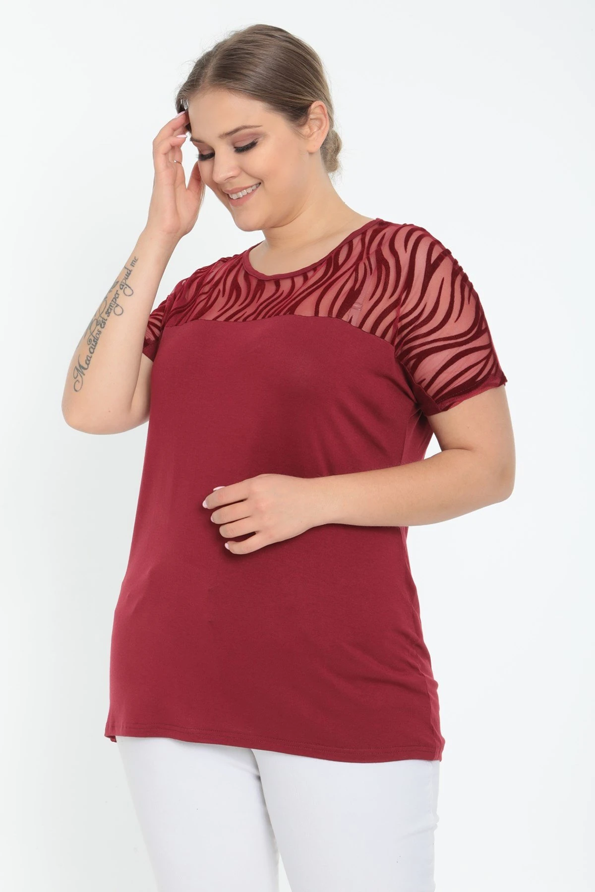 Kısa Kol Önü Zebra Desen Büyük Beden Bordo Bluz