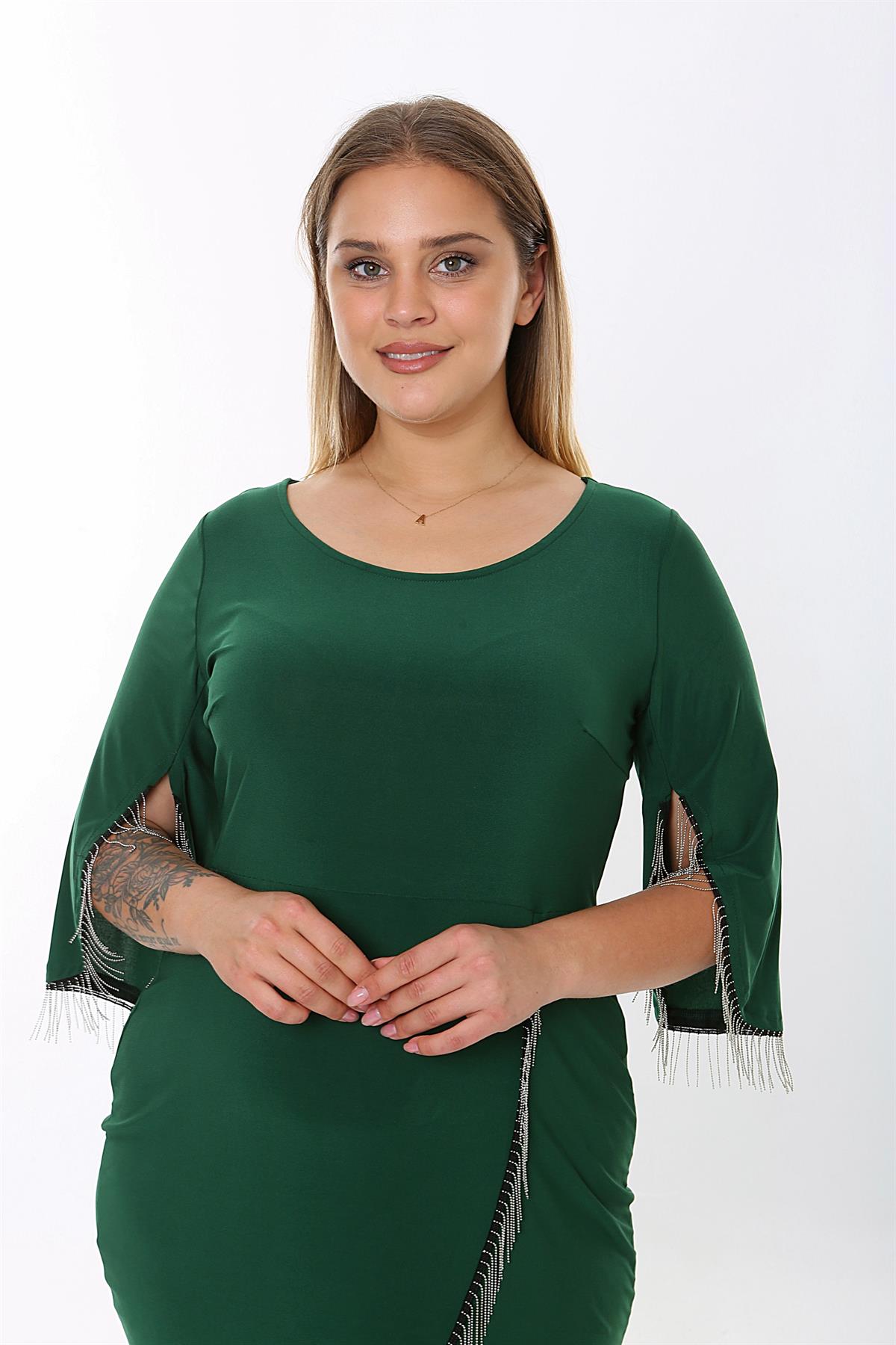 Zincir Detaylı Midi Boy Zümrüt Yeşili Elbise