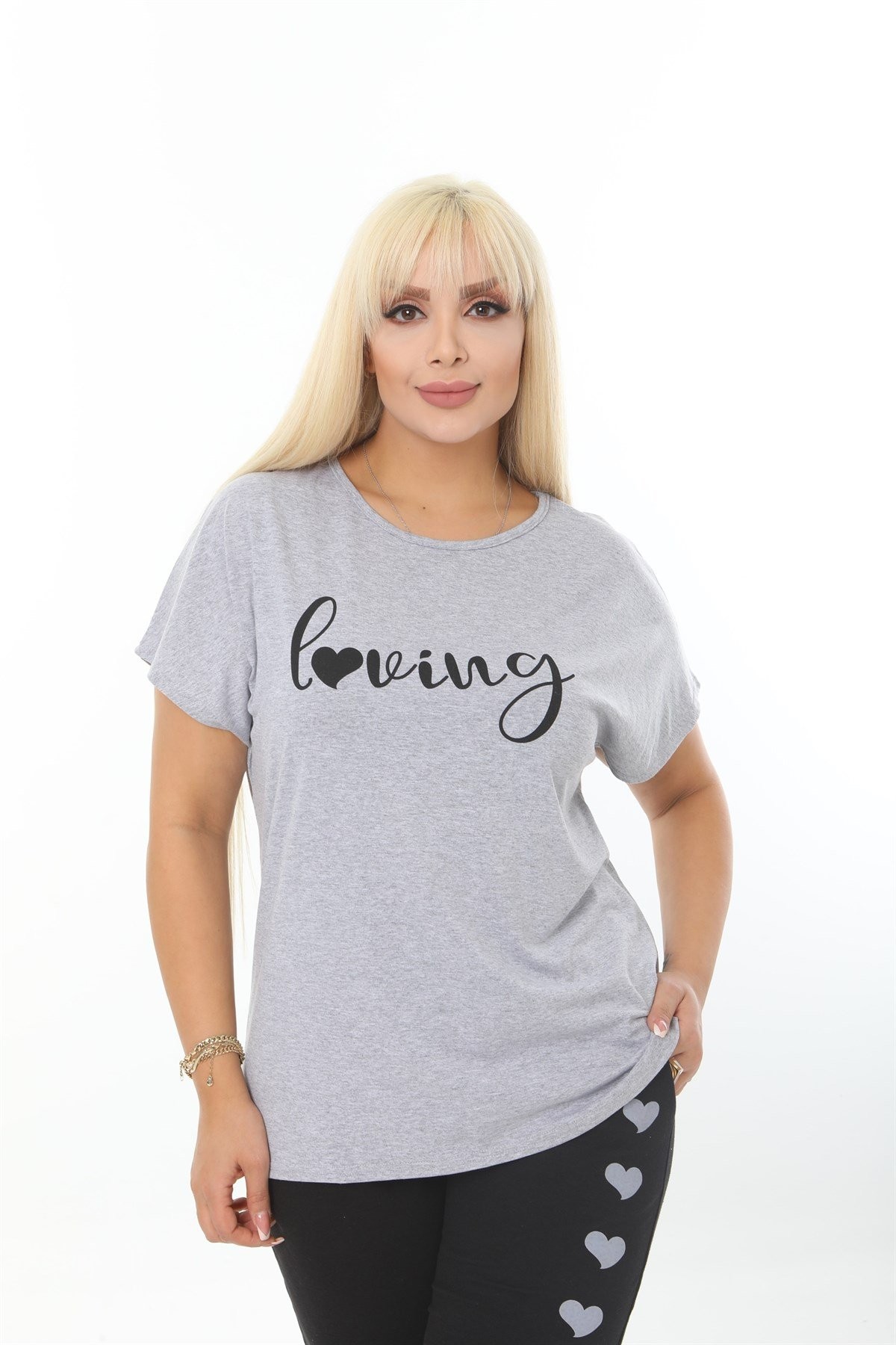Loving Yazılı Kalp Detaylı Üst Gri Takım