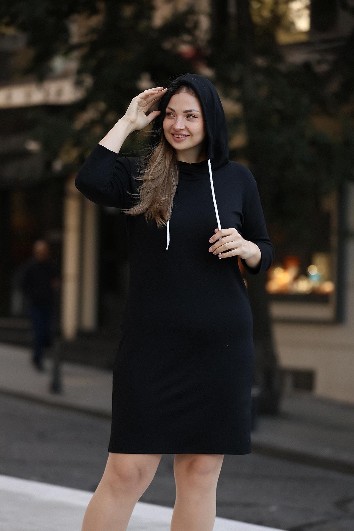 Kapşonlu Büyük Beden Siyah Elbise