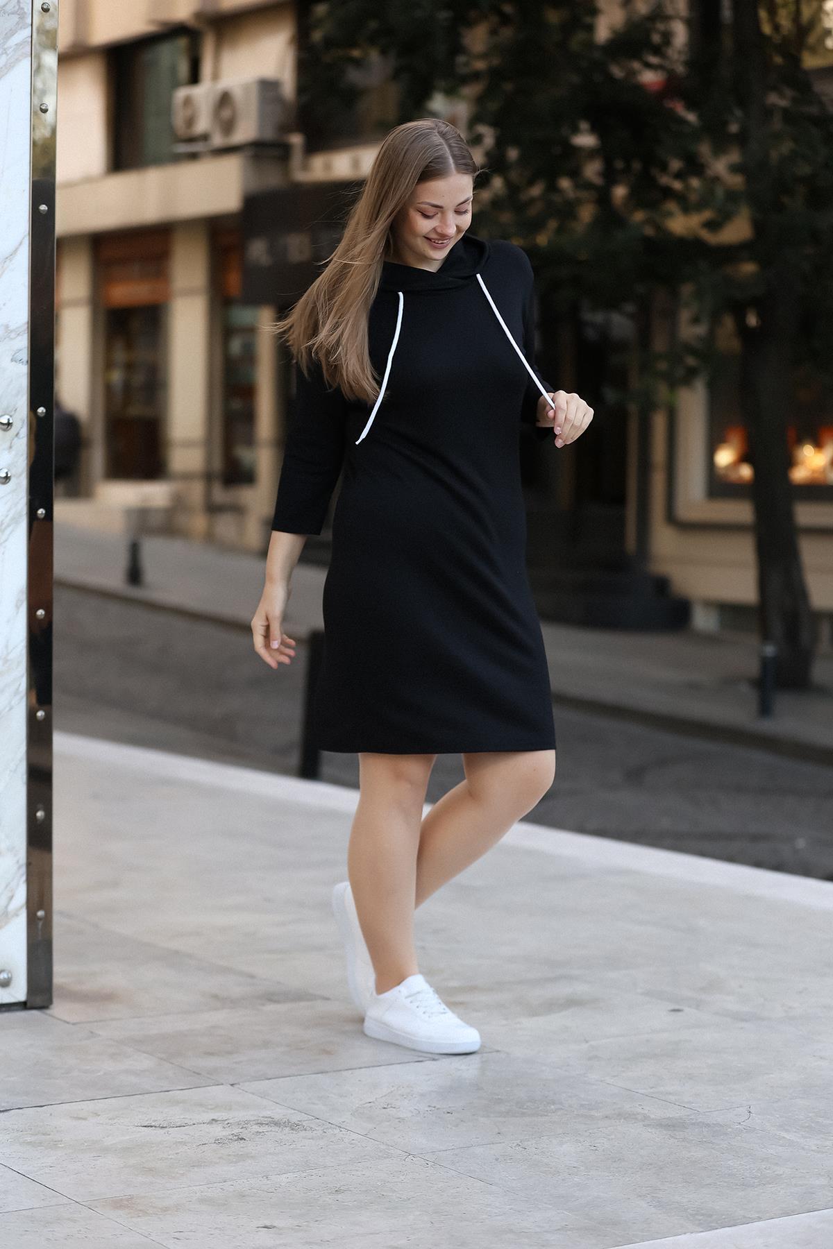 Kapşonlu Büyük Beden Siyah Elbise