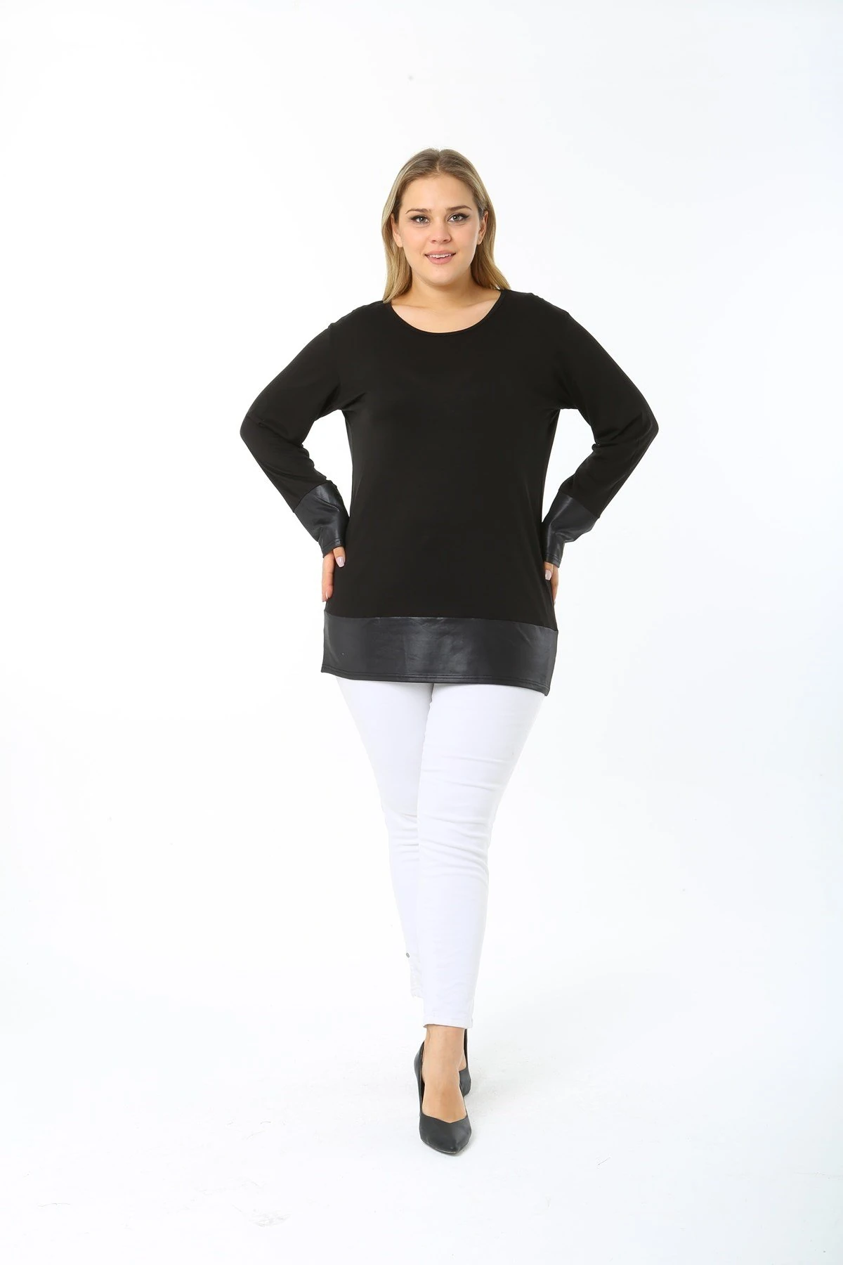 Kolları ve Etekleri Deri Detaylı Büyük Beden Siyah Bluz