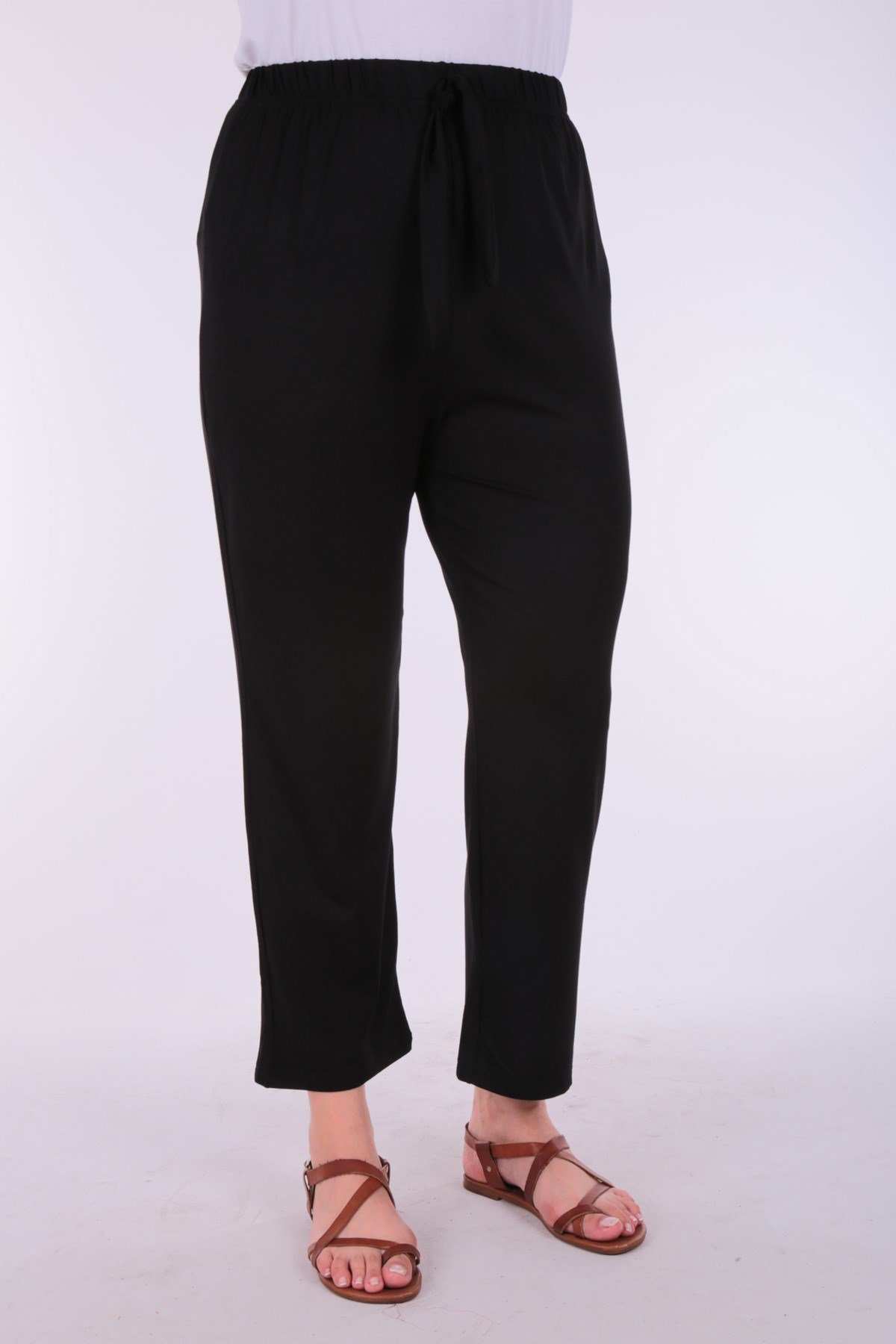 Düz Viskon Büyük Beden Siyah Pantolon