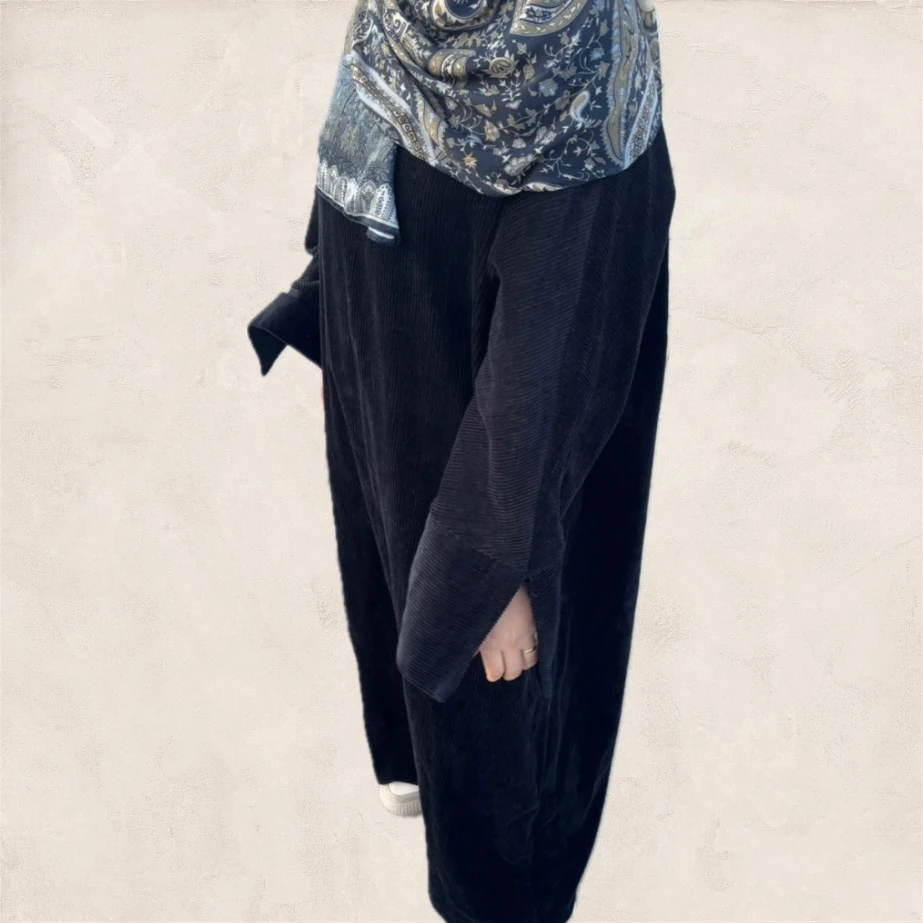 Fitilli kadife abaya