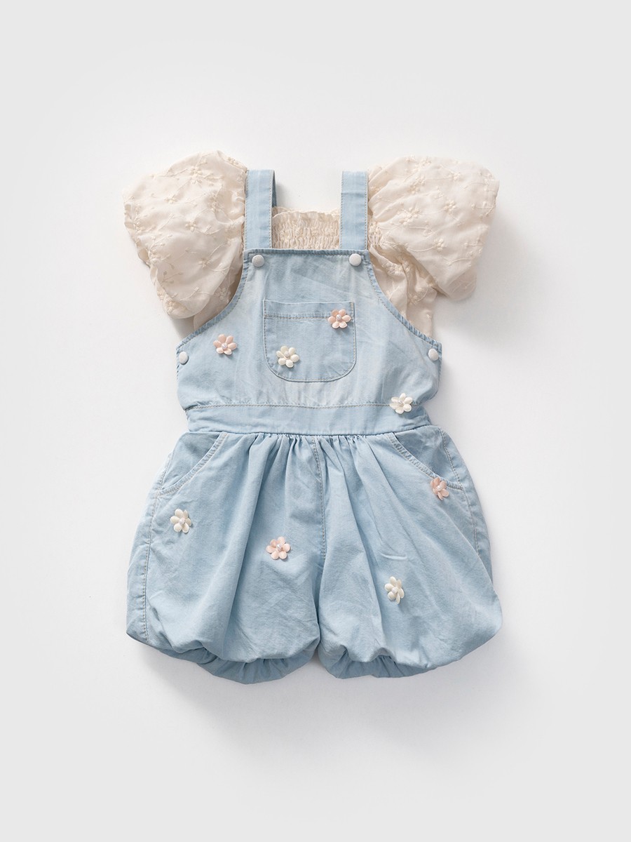 🌼 Nakışlı Bluz & Çiçek Aplikeli Tulum 2’li Kız Bebek Takımı 