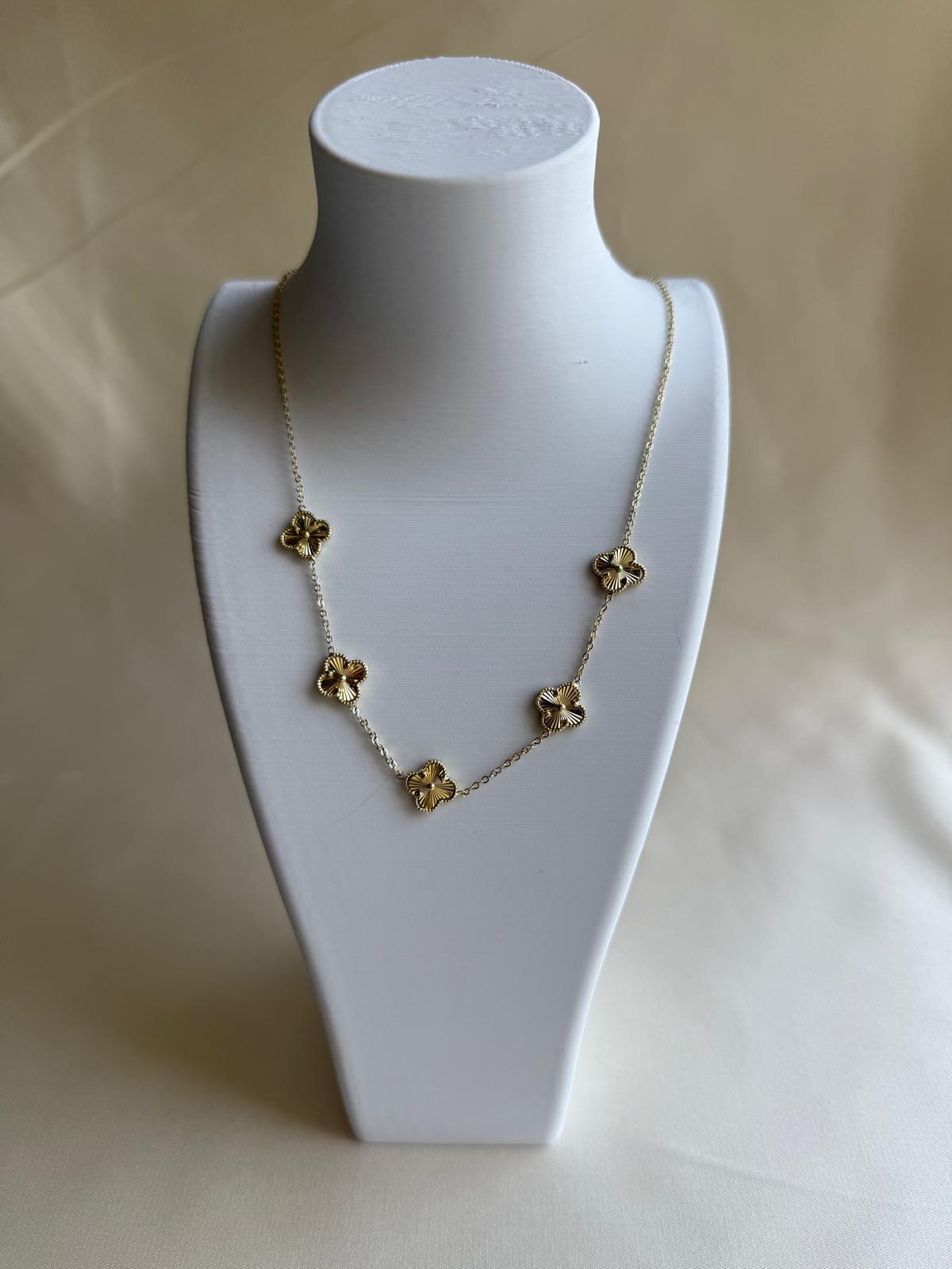 Şans Yoncası Kolyesi 