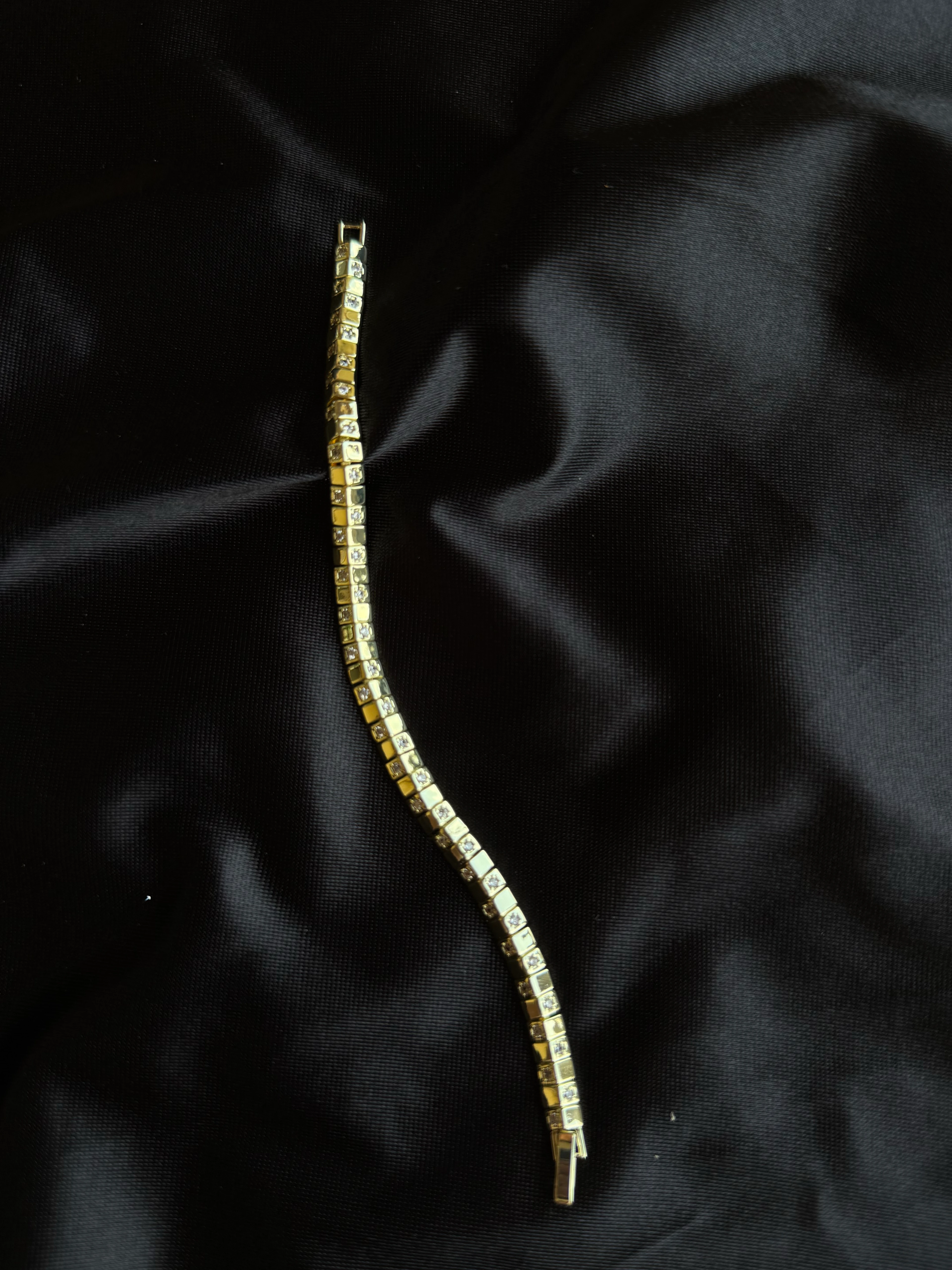 Modern Geçişli Işıltı Bileklik