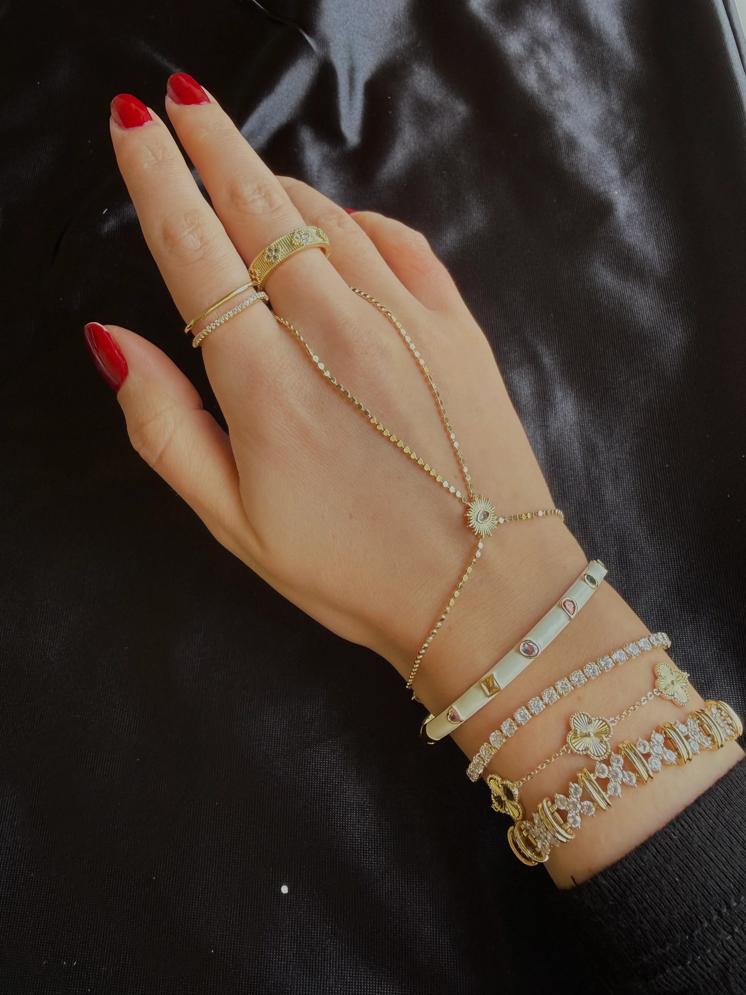 Güneş Detaylı Şahmeran