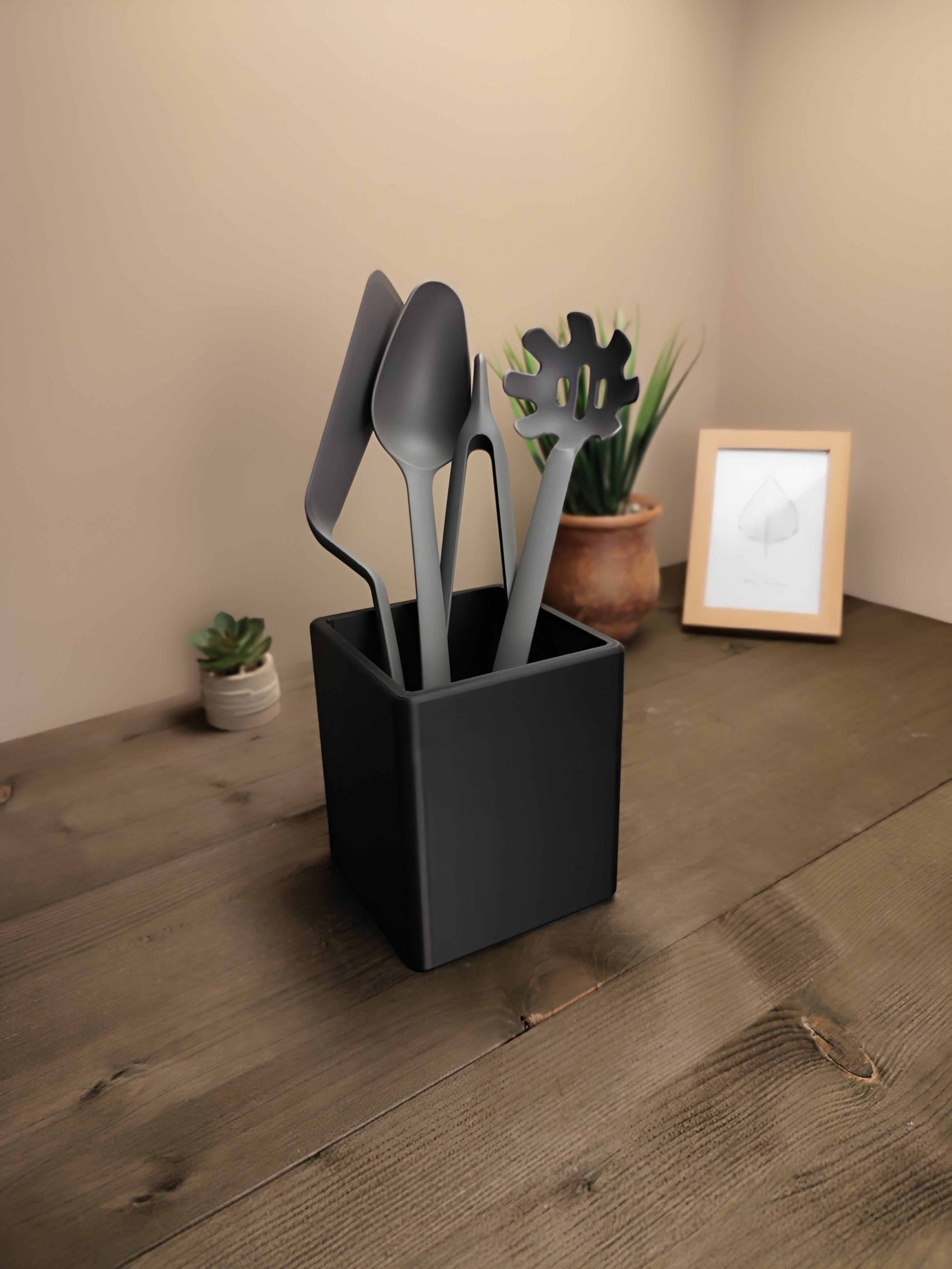 Minimalist Kitchen Utensil Holder