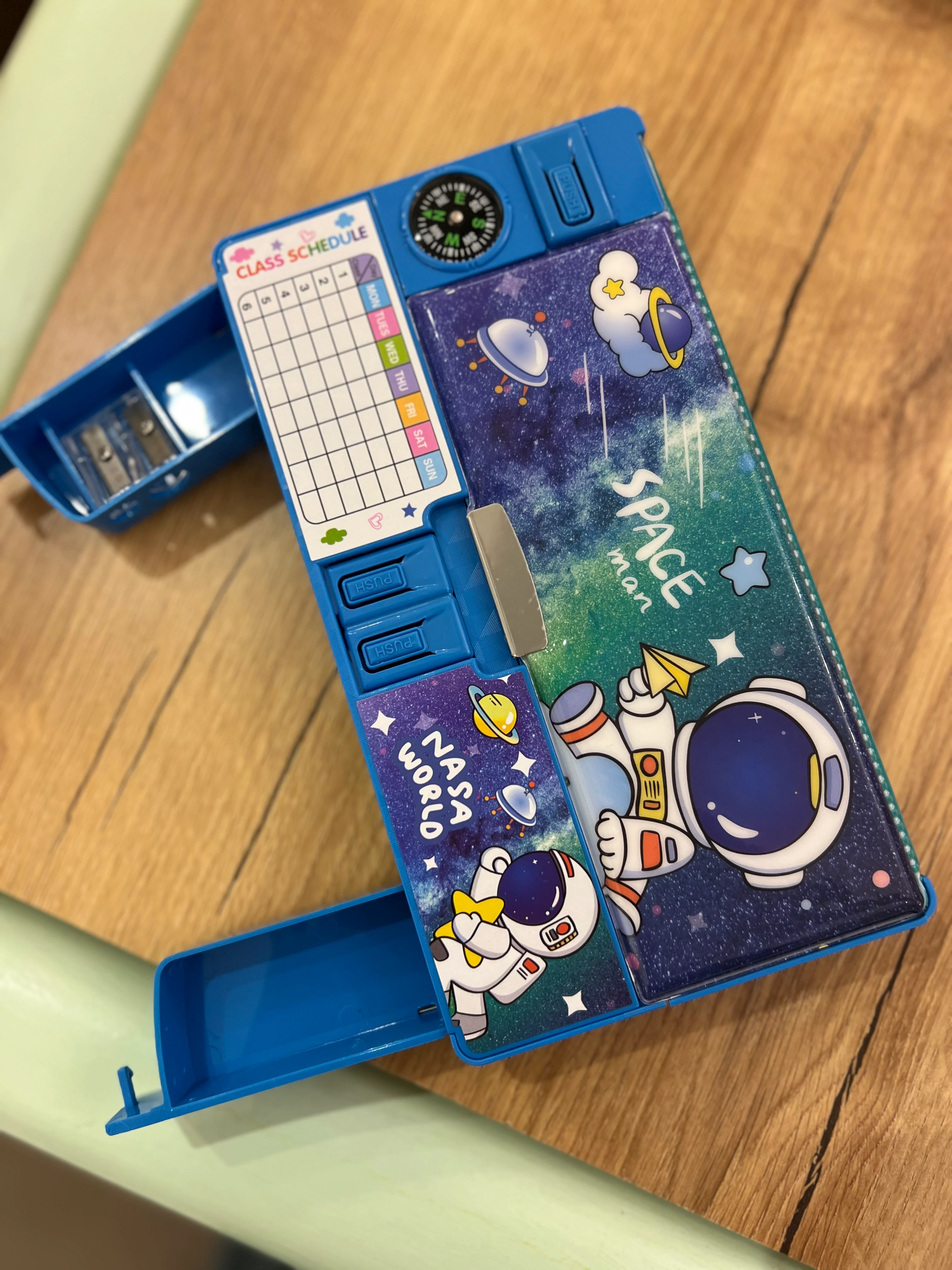 çok fonksiyonlu kalemlik 