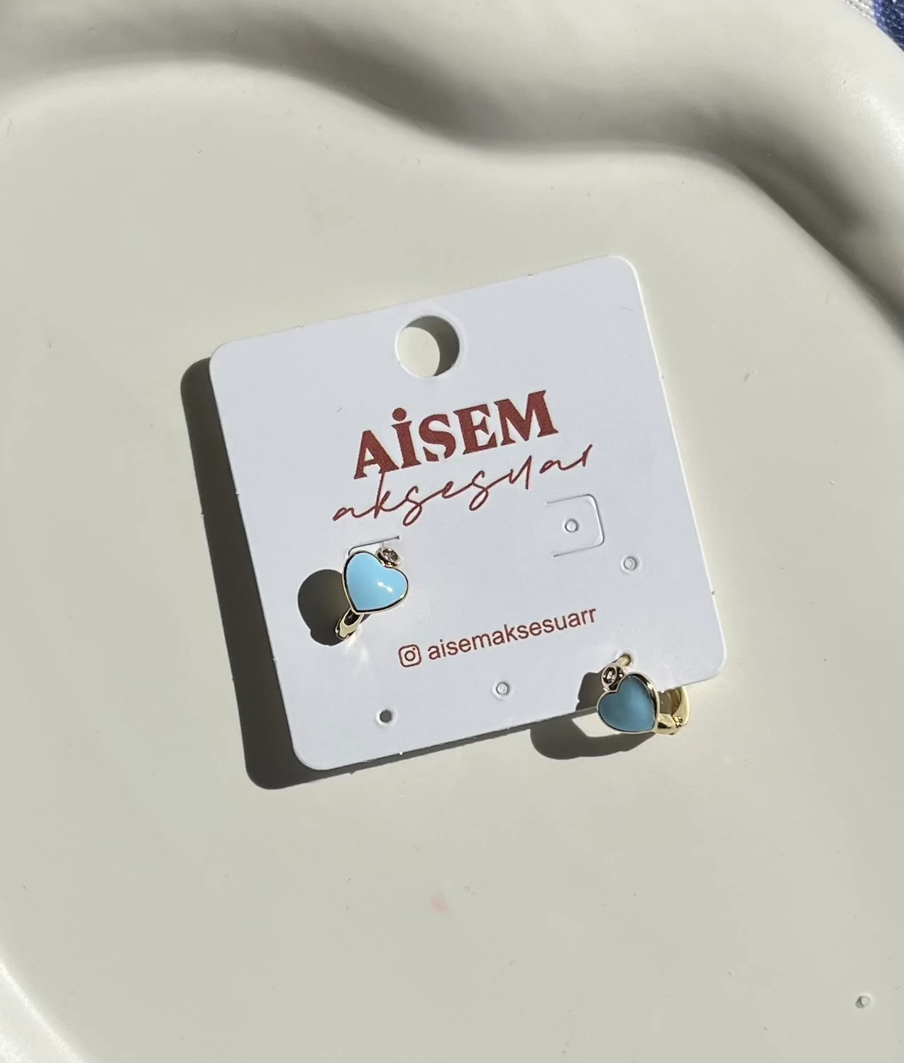 kalp detay mavi çoçuk küpesi