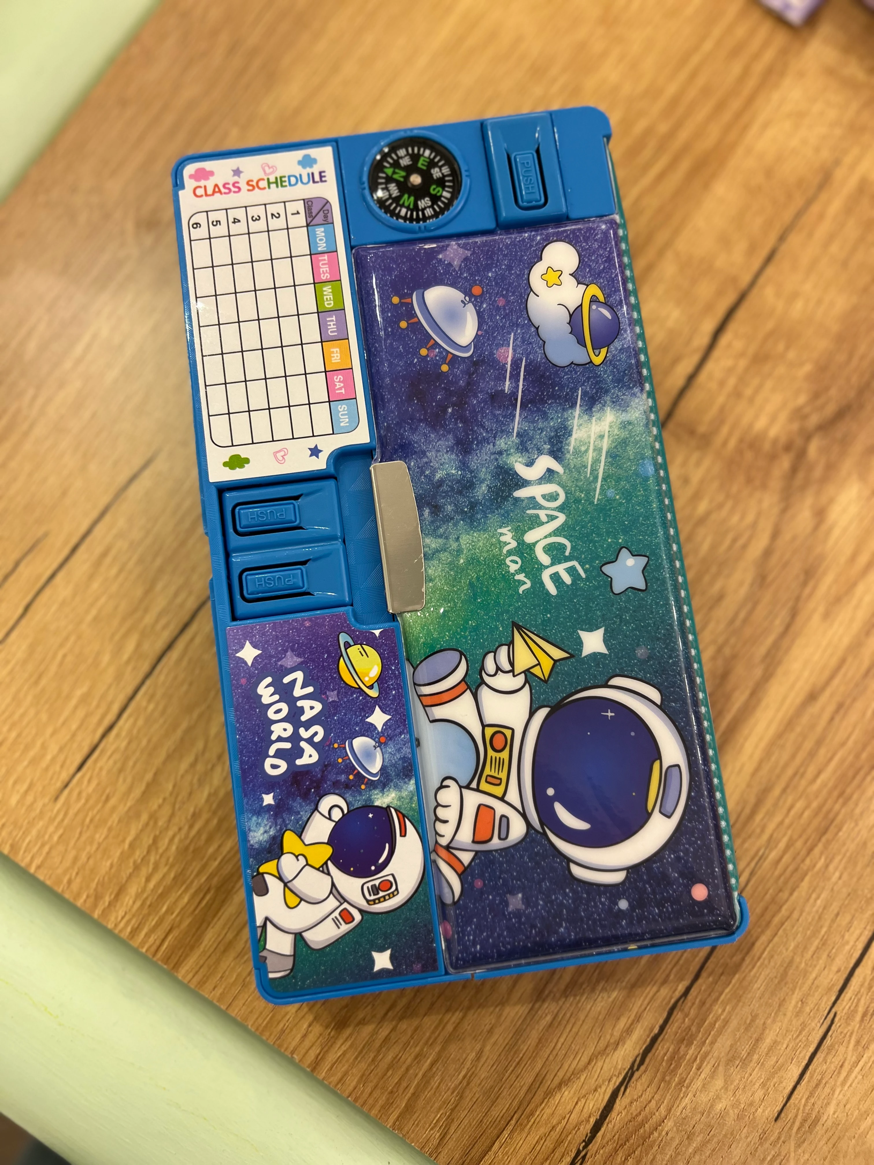 çok fonksiyonlu kalemlik 