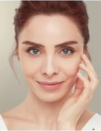 LOREAL PARİS YAŞ UZMANI KIRIŞIKLIK KARŞITI NEMLENDİRİCİ KREM GÜNDÜZ 30+