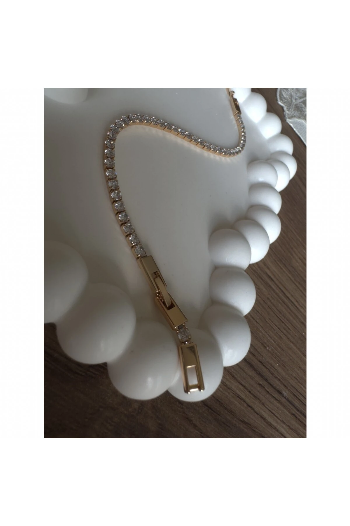 Gösterişli Zirkon Taşlı Kalın Su Yolu Bileklik
