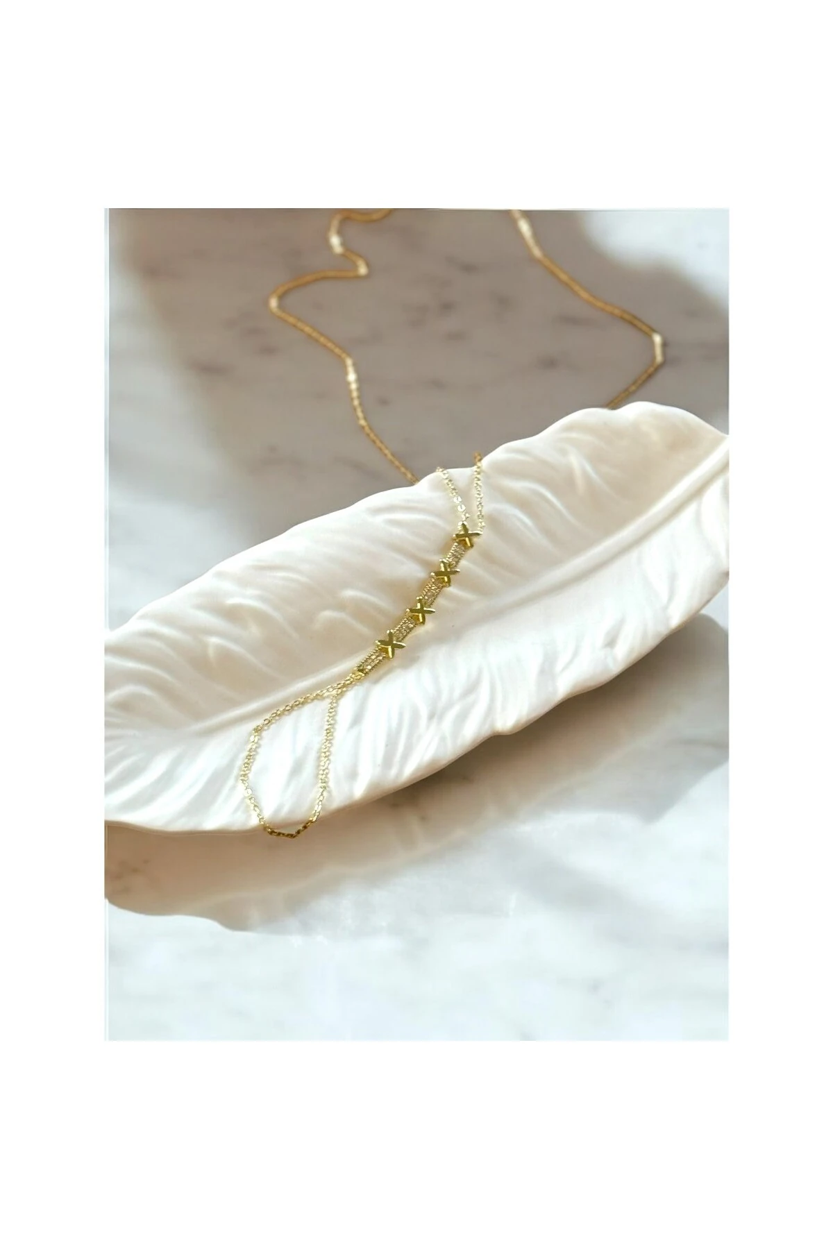 X Model Zirkon Taşlı Su Yolu Gold Şahmeran Bileklik