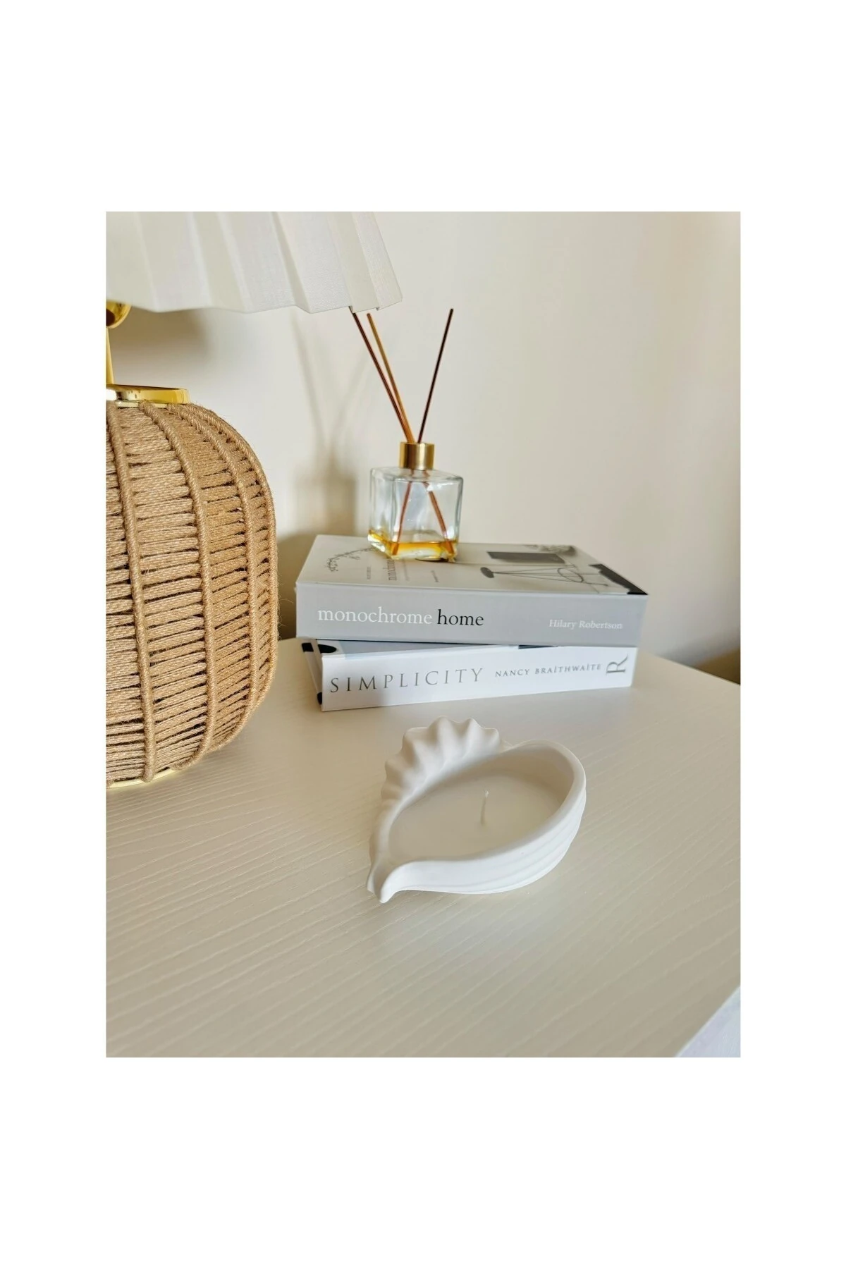 İstiridye Dekoratif Mum | Okyanus Kokulu