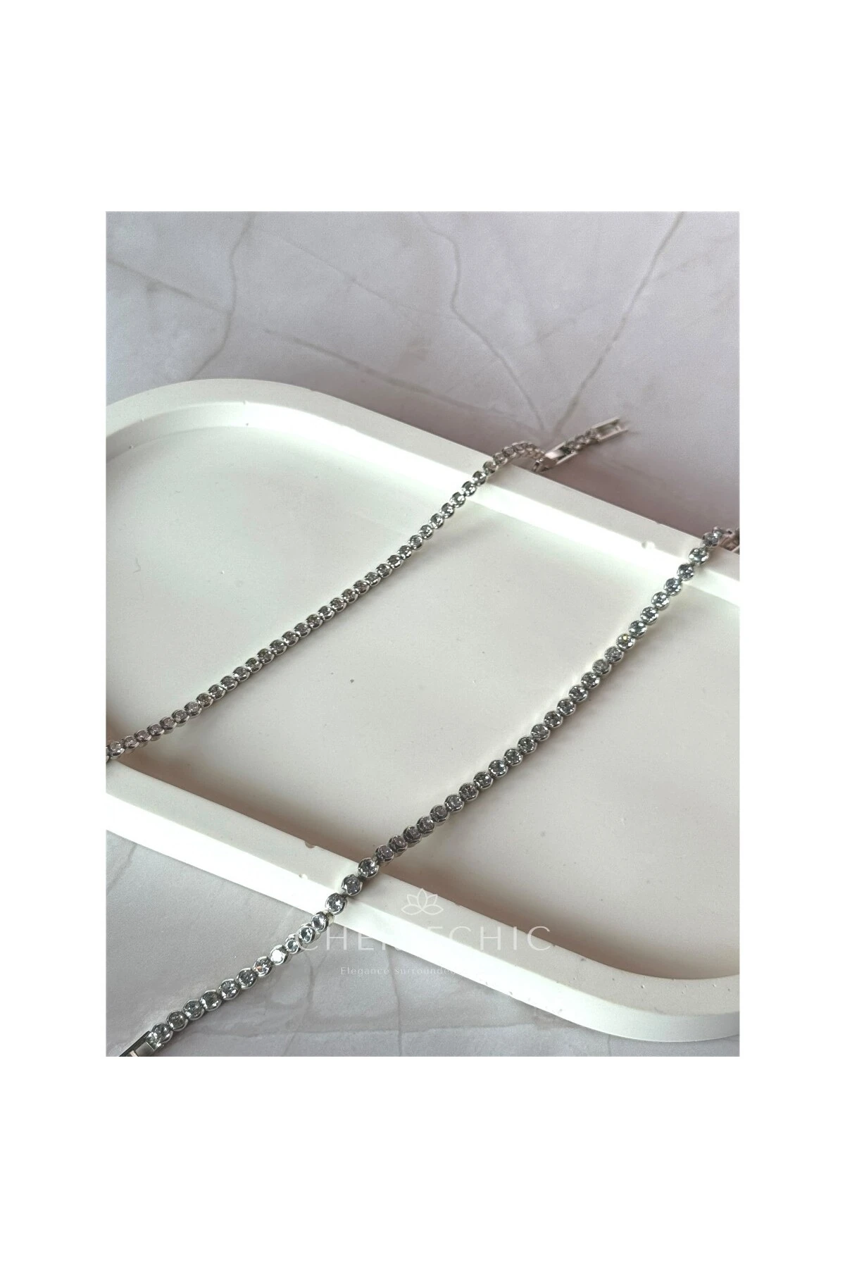 İnce Yuvarlak Kesim Full Zirkon Taşlı Su Yolu Bileklik