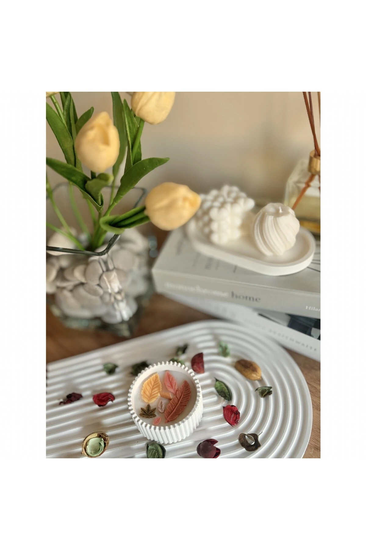 Yuvarlak Beton Sonbahar Yaprakları Dekor Mum | Sonbahar Koleksiyonu | Model 1