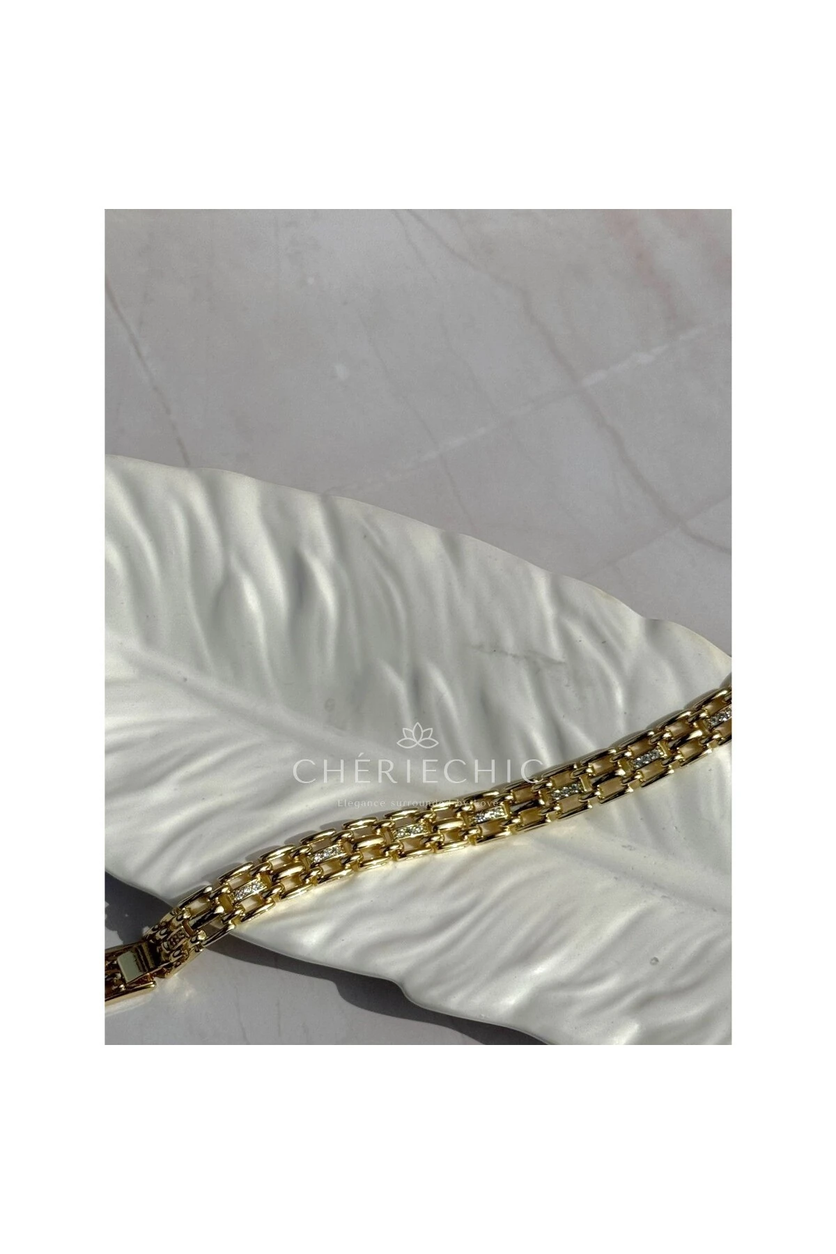 İnce Şerit Zirkon Taşlı Hasır Model Bileklik