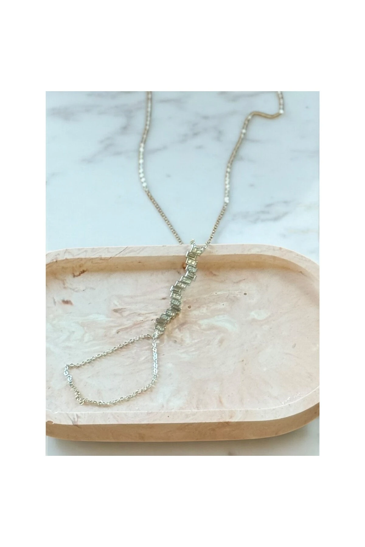 Asimetrik Sıralı Baget ve Zirkon Taşlı Şahmeran Bileklik (S)