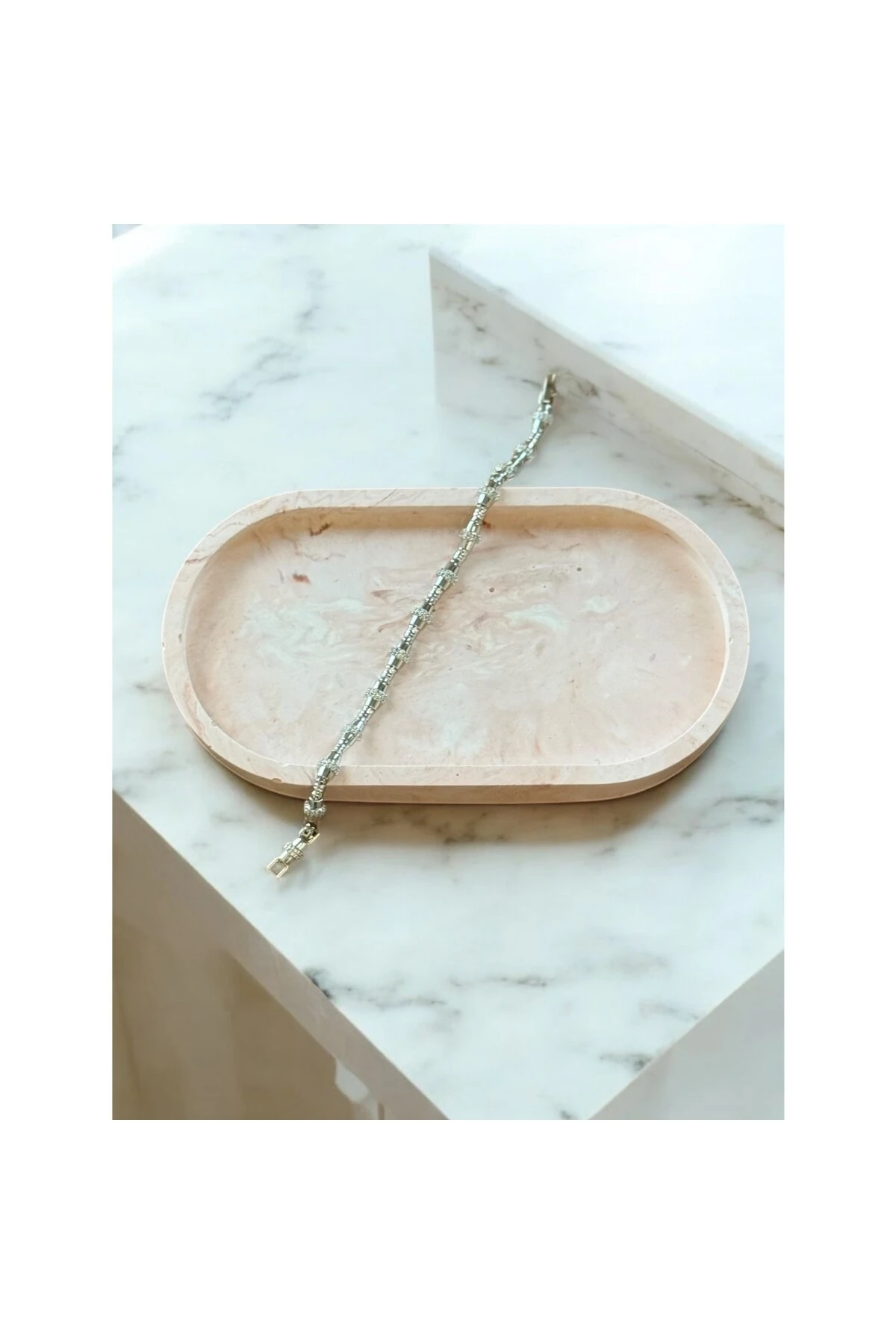 Vazo Model Zirkon Taşlı Bileklik