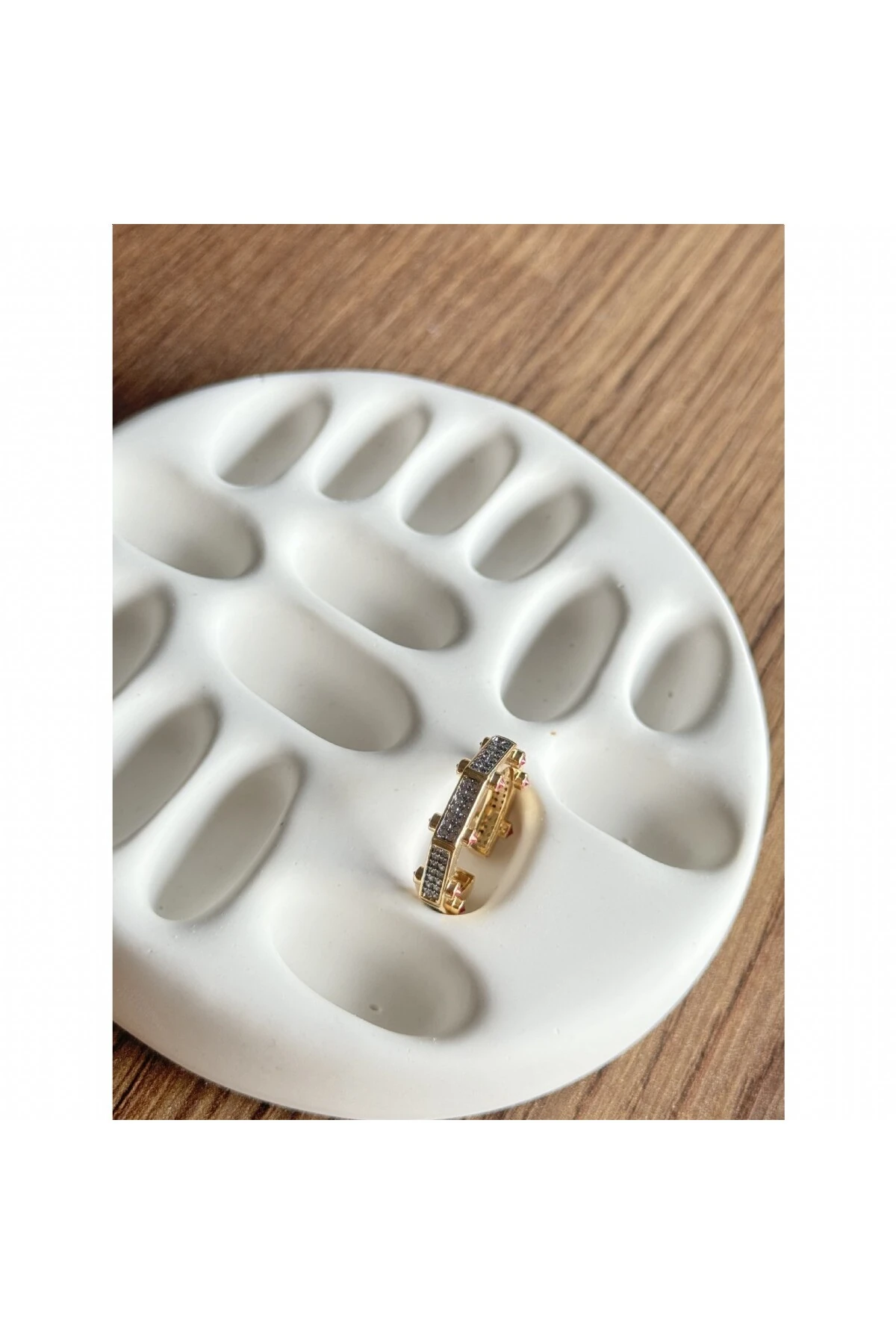 İnce Yakut ve Zirkon Taşlı Geometrik Leyla Yüzük