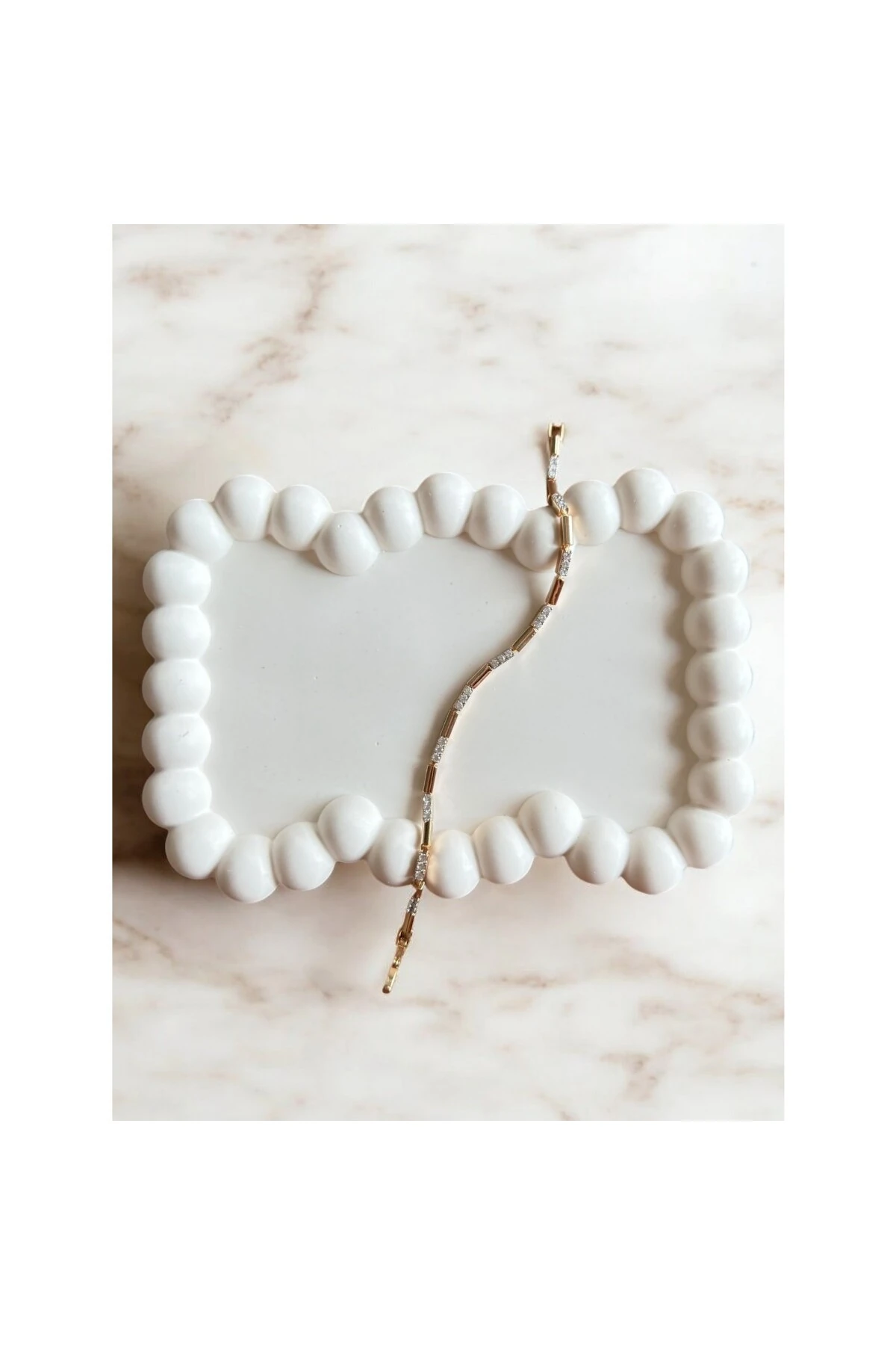 İnce Zarif Zirkon Taş Kesimli Su Yolu Bileklik