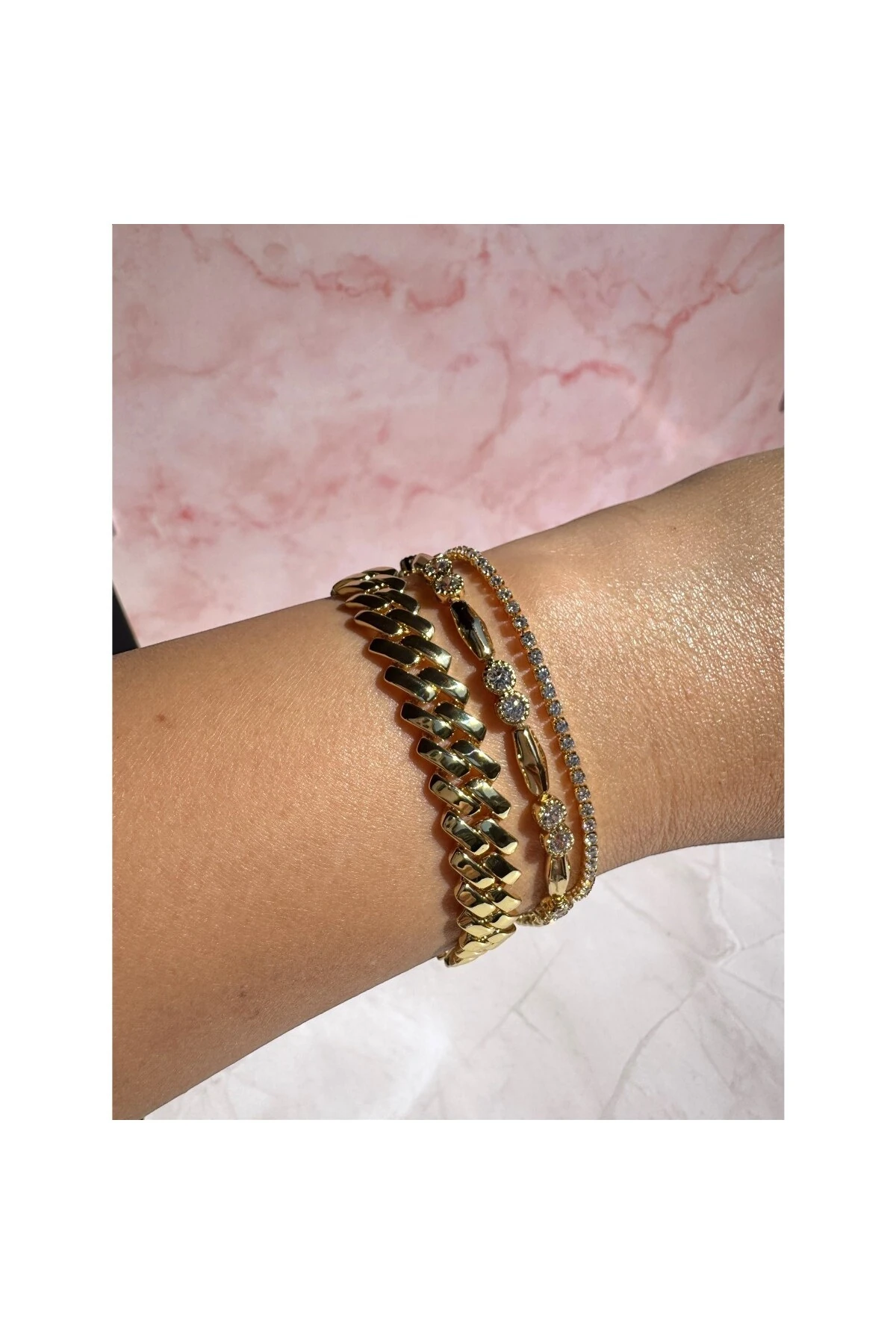 Top Kristal Zirkon Taşlı Buğday Detaylı Zarif Bileklik