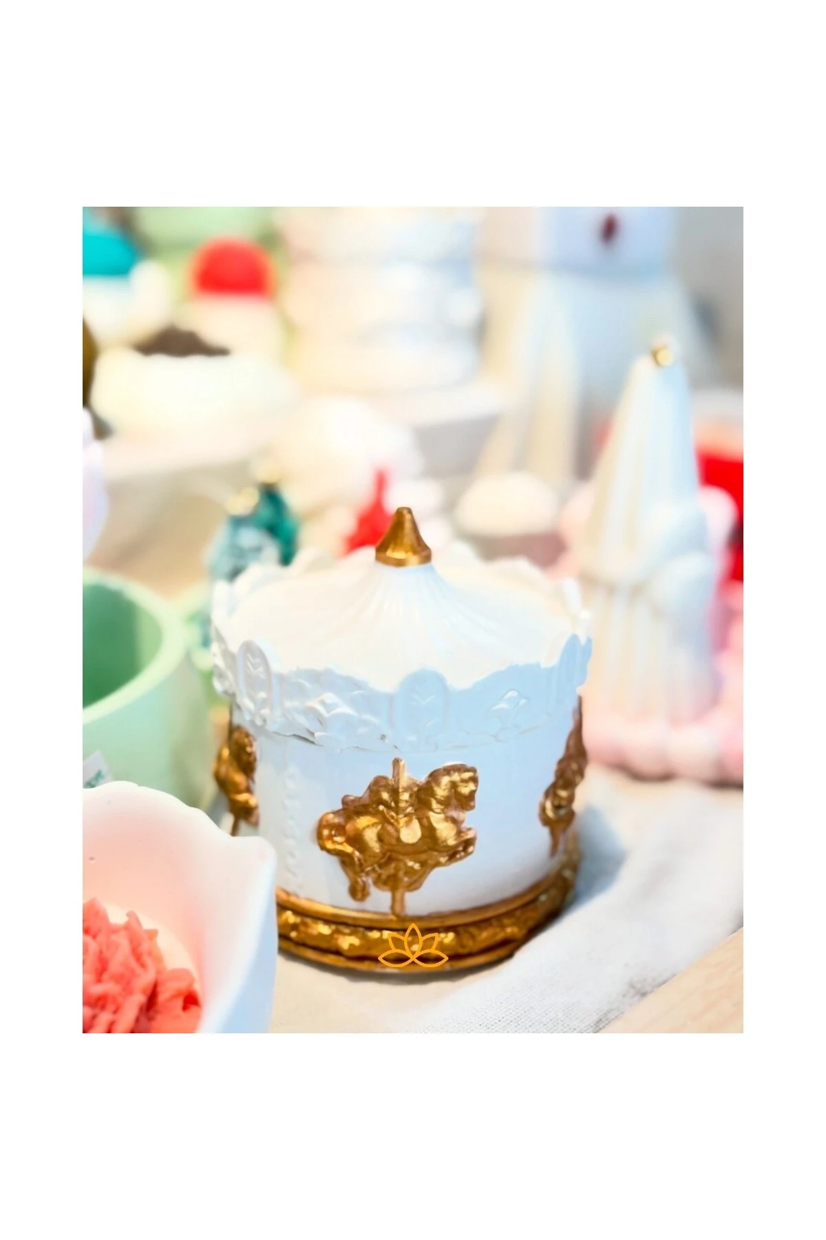 Atlı Karınca Carousel Dekor Mum | Christmas Koleksiyonu