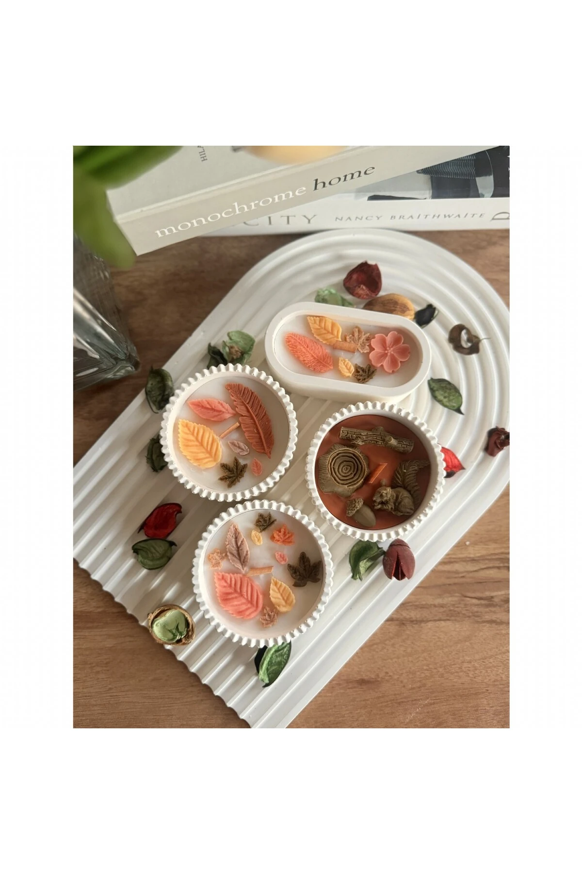 Yuvarlak Beton Sonbahar Yaprakları Dekor Mum | Sonbahar Koleksiyonu | Model 1