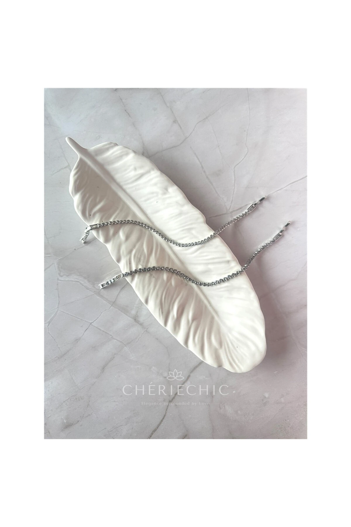 İnce Yuvarlak Kesim Full Zirkon Taşlı Su Yolu Bileklik